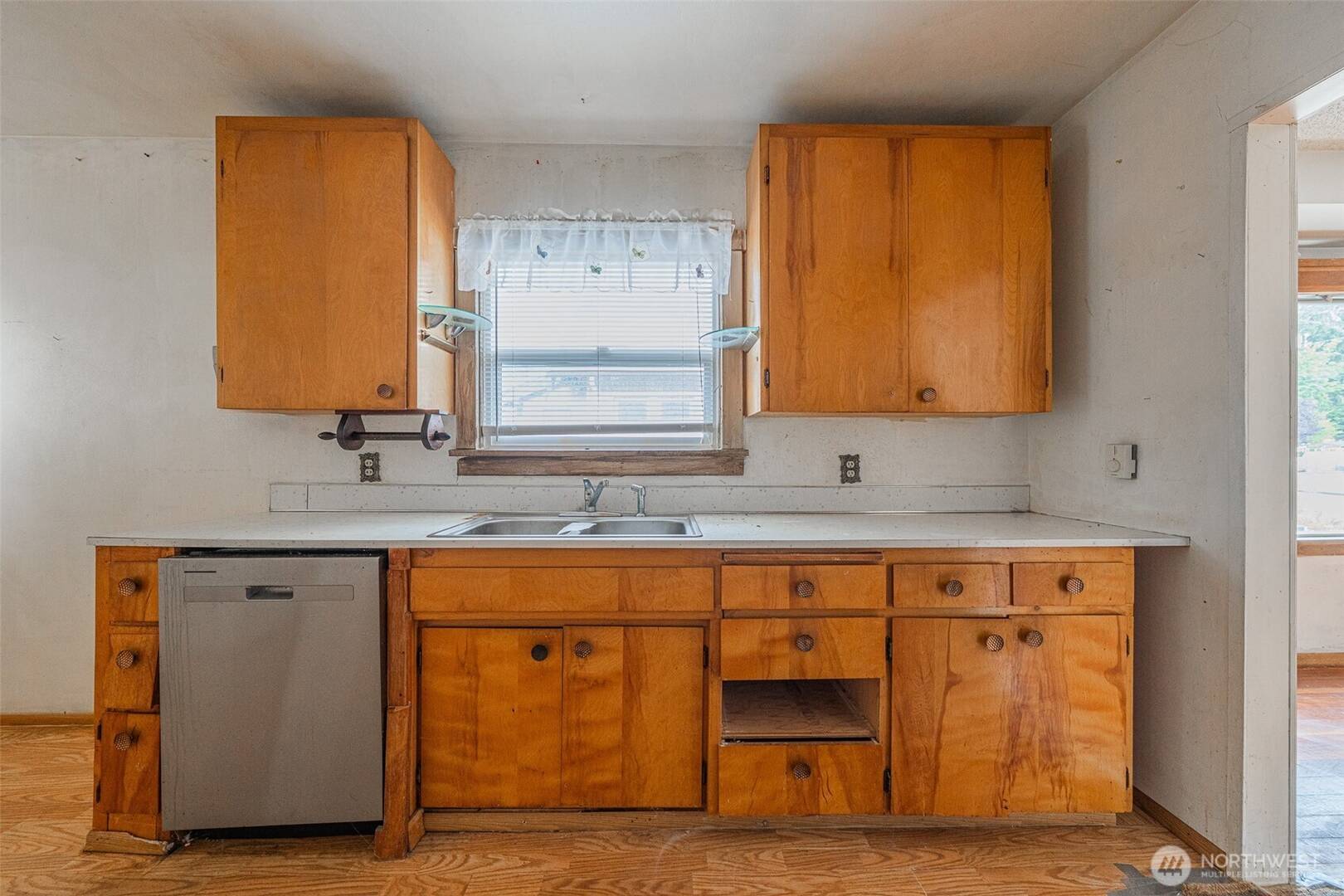 5507 N 45th St Tacoma, WA 98407