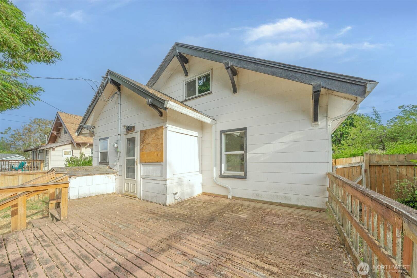 5507 N 45th St Tacoma, WA 98407