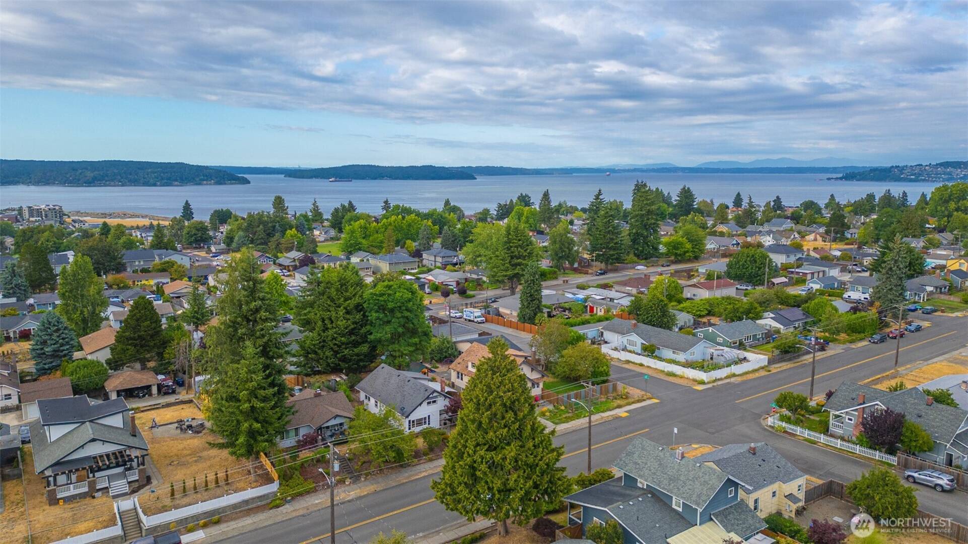 5507 N 45th St Tacoma, WA 98407