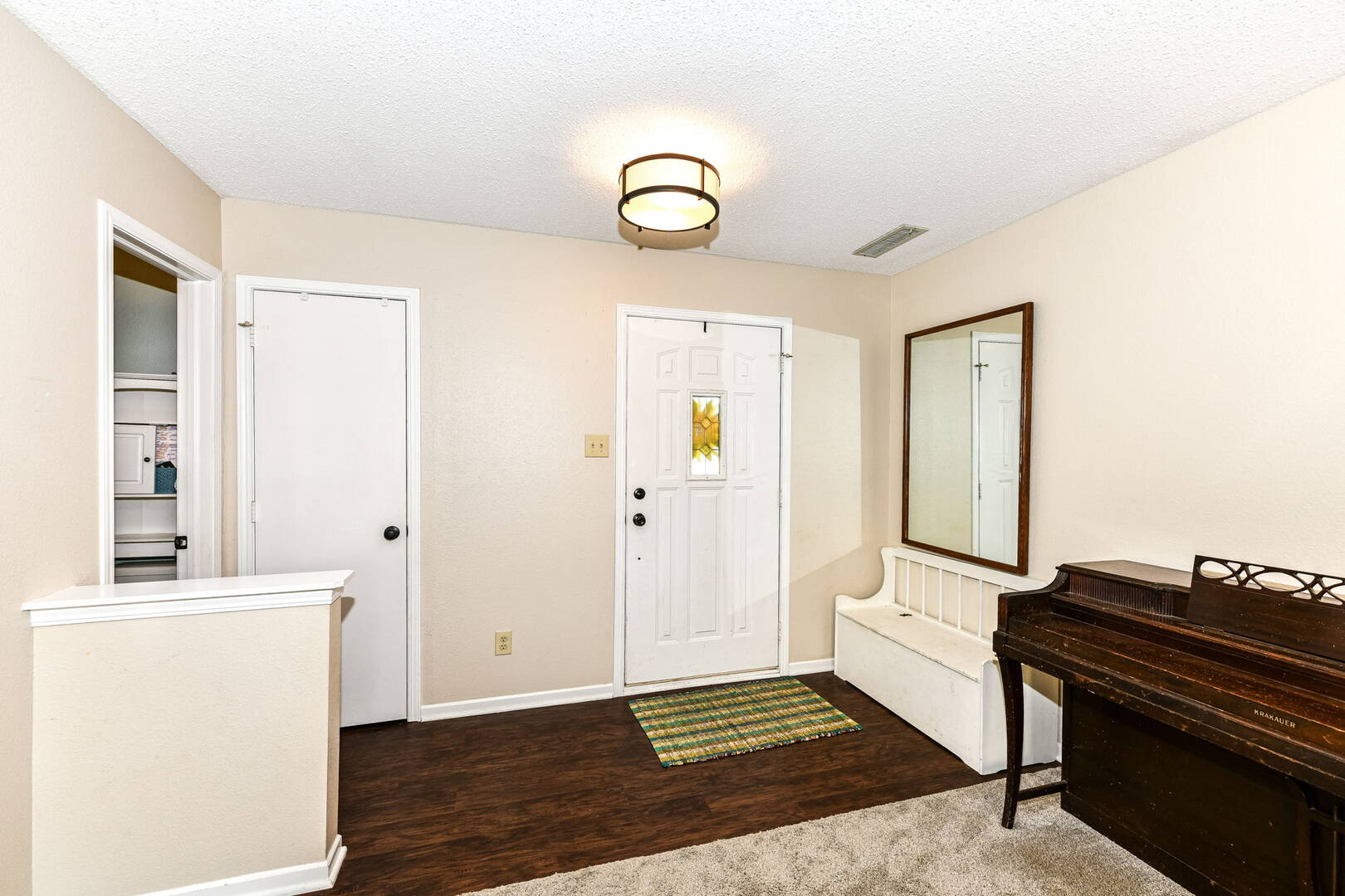11845 Buck Creek Cir. Noblesville, IN 46060