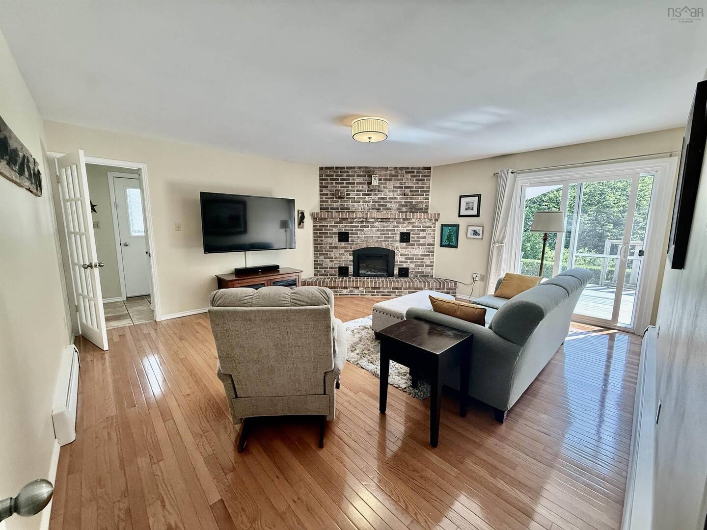 58 Shoreview Dr Bedford, NS B4A1V5