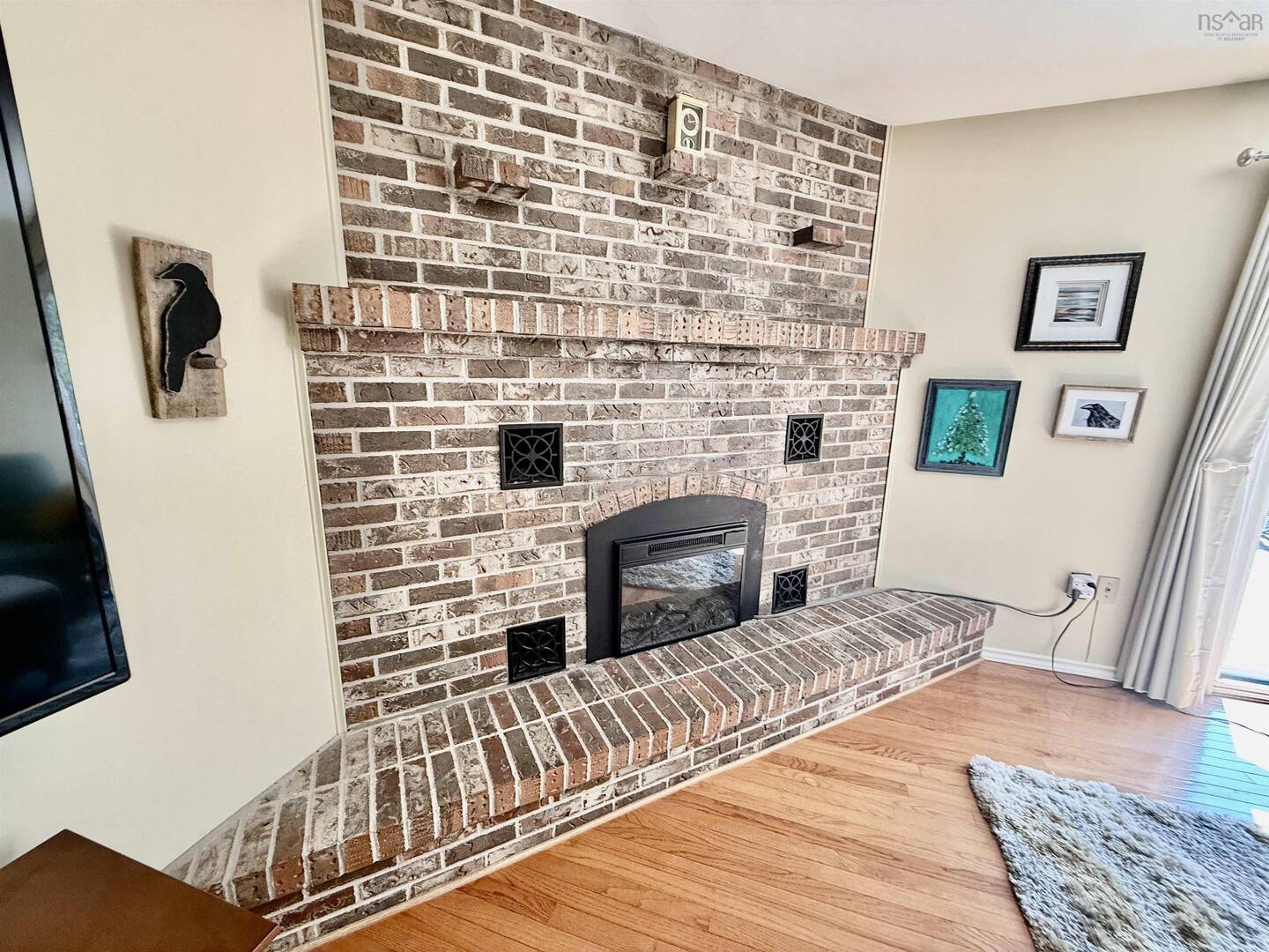 58 Shoreview Dr Bedford, NS B4A1V5