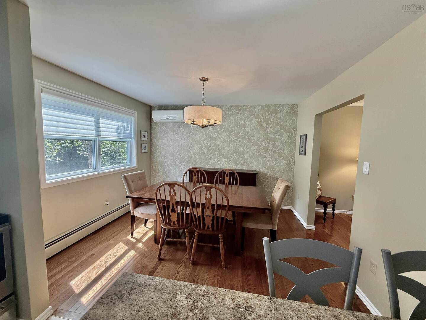 58 Shoreview Dr Bedford, NS B4A1V5