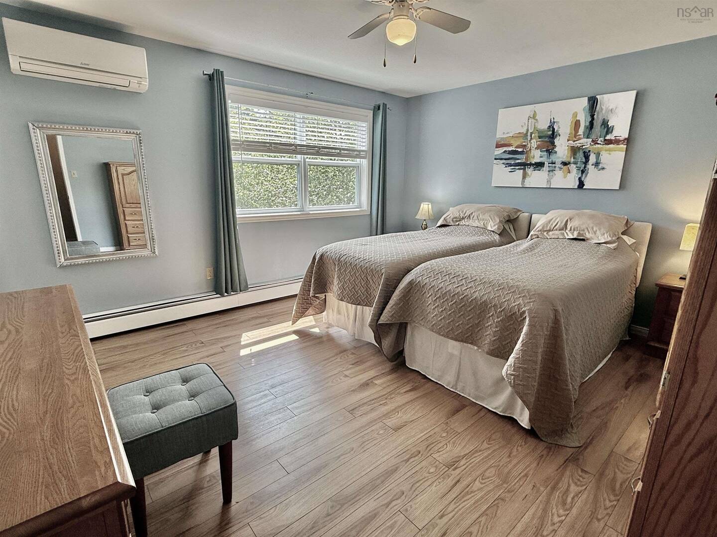 58 Shoreview Dr Bedford, NS B4A1V5