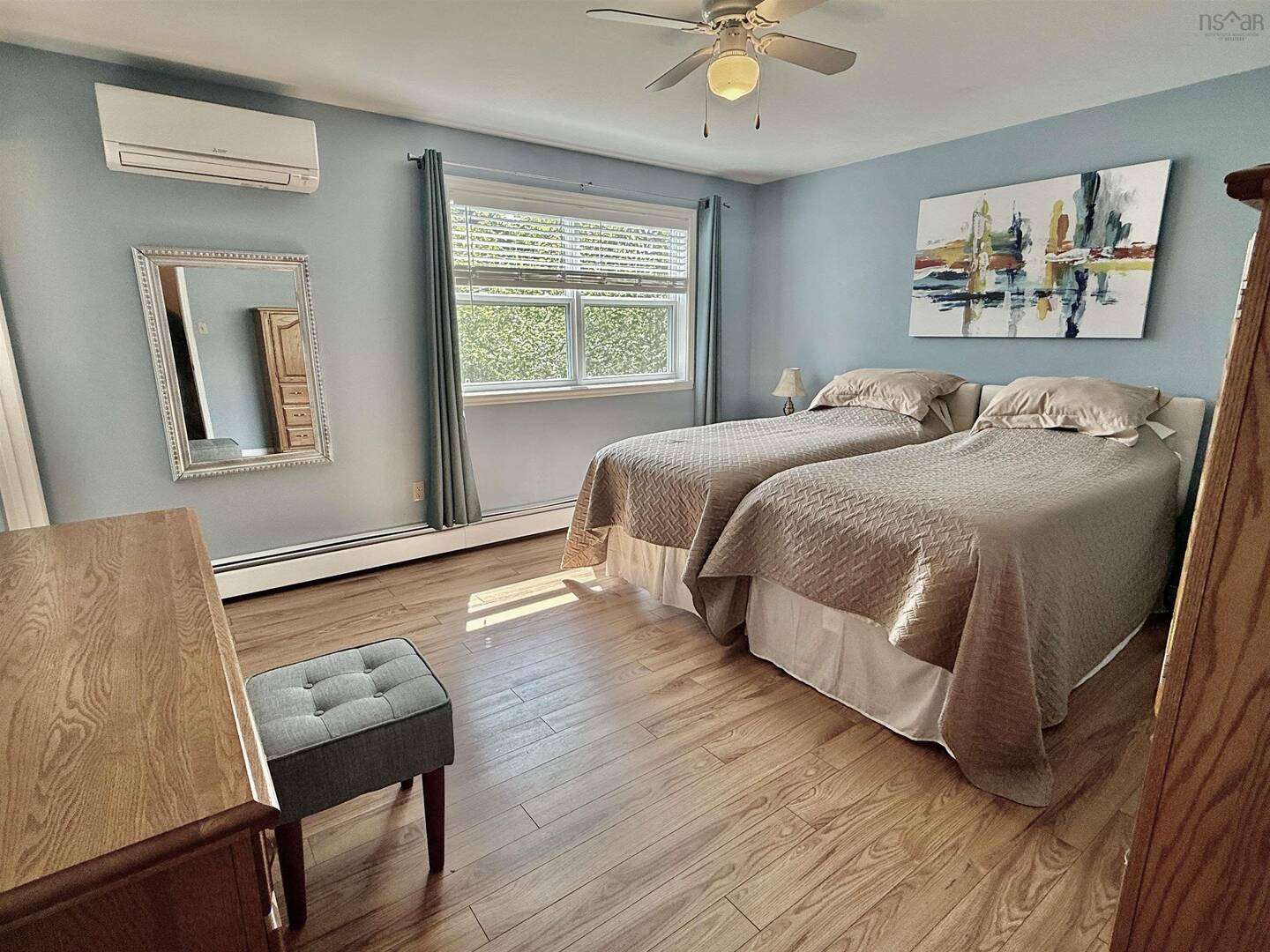 58 Shoreview Dr Bedford, NS B4A1V5