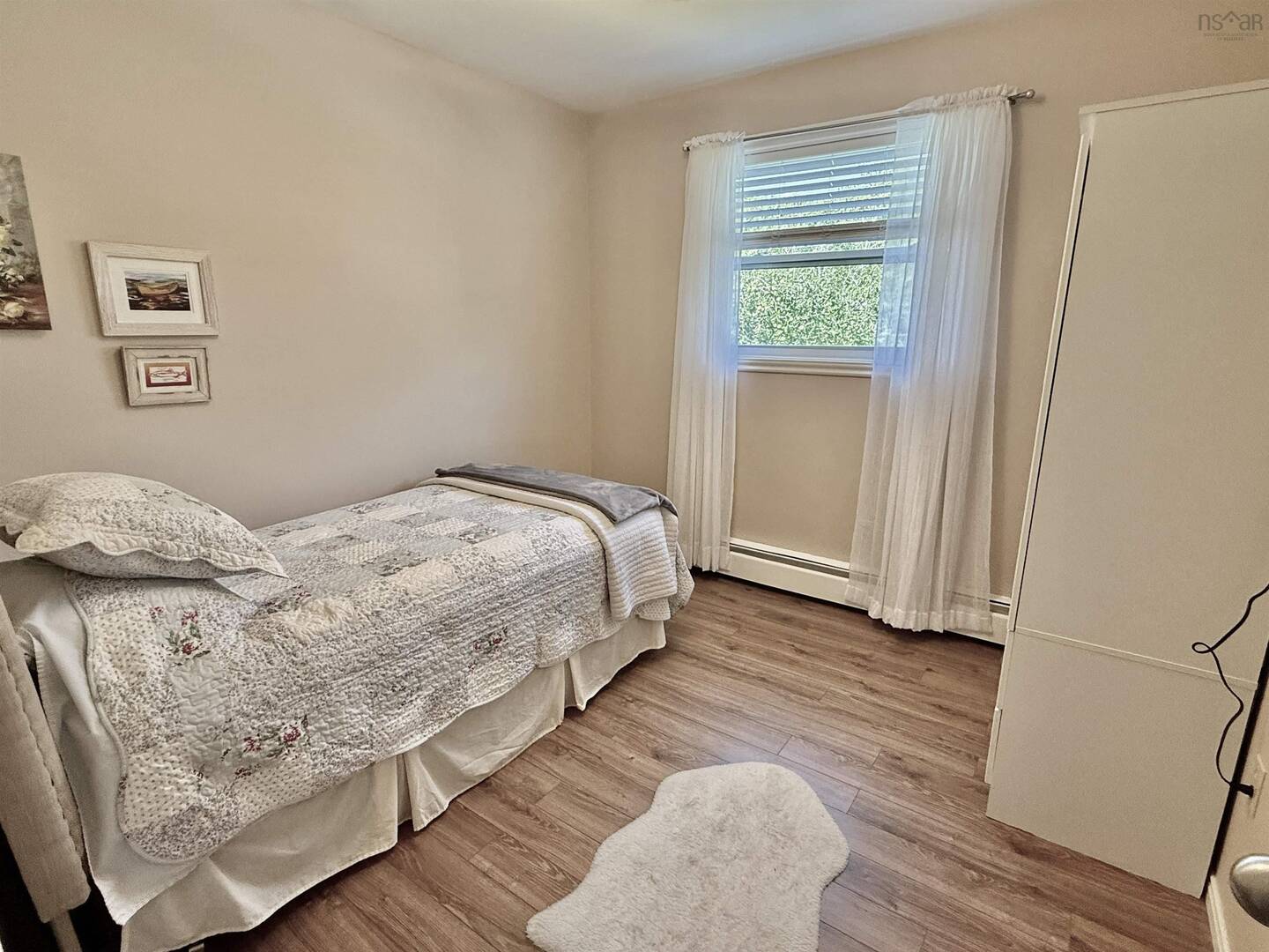 58 Shoreview Dr Bedford, NS B4A1V5