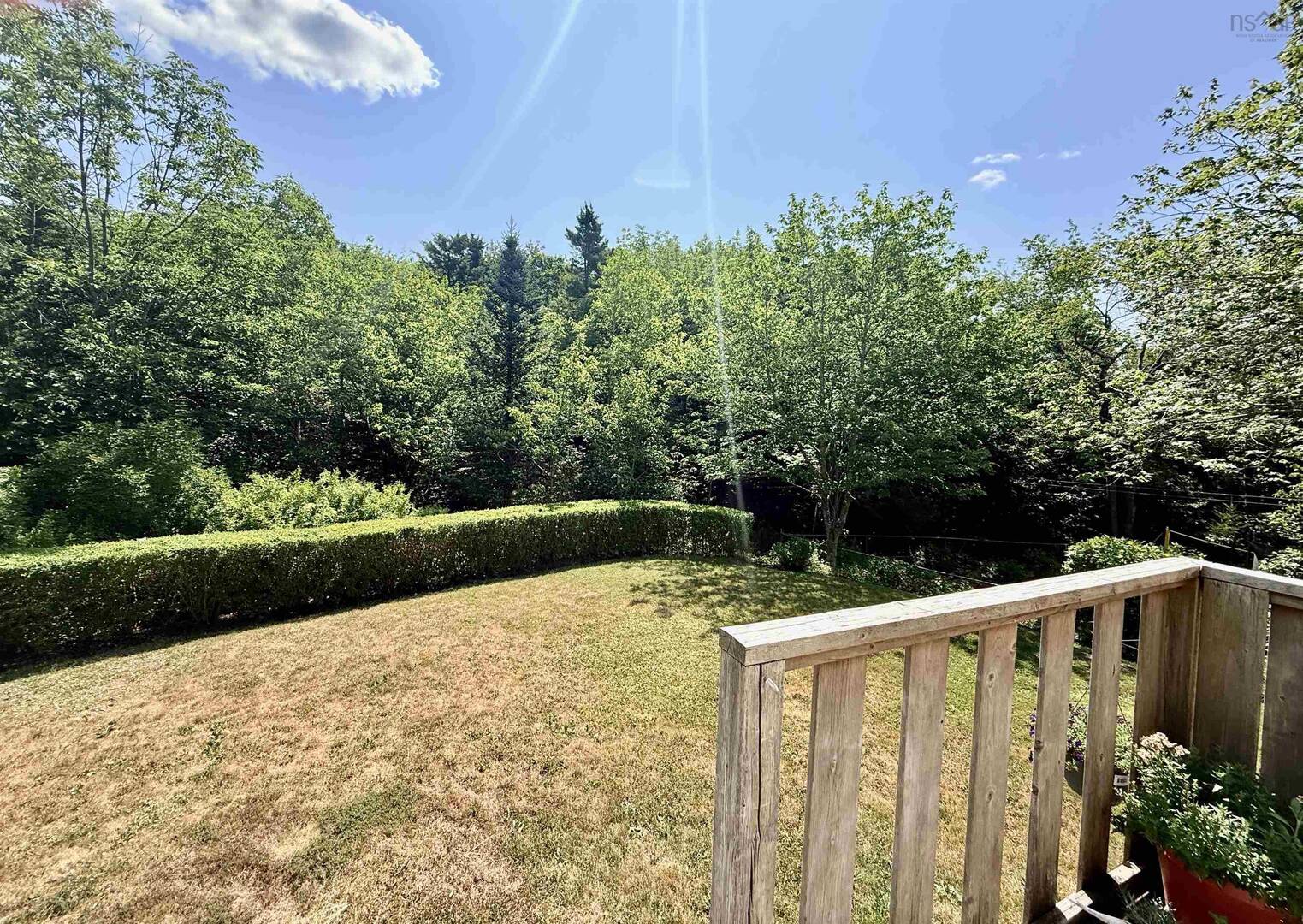 58 Shoreview Dr Bedford, NS B4A1V5