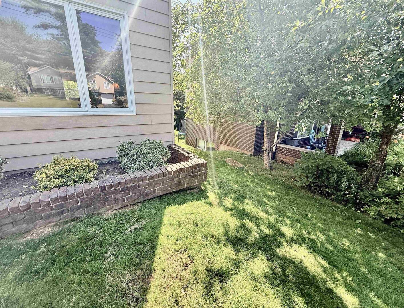 58 Shoreview Dr Bedford, NS B4A1V5