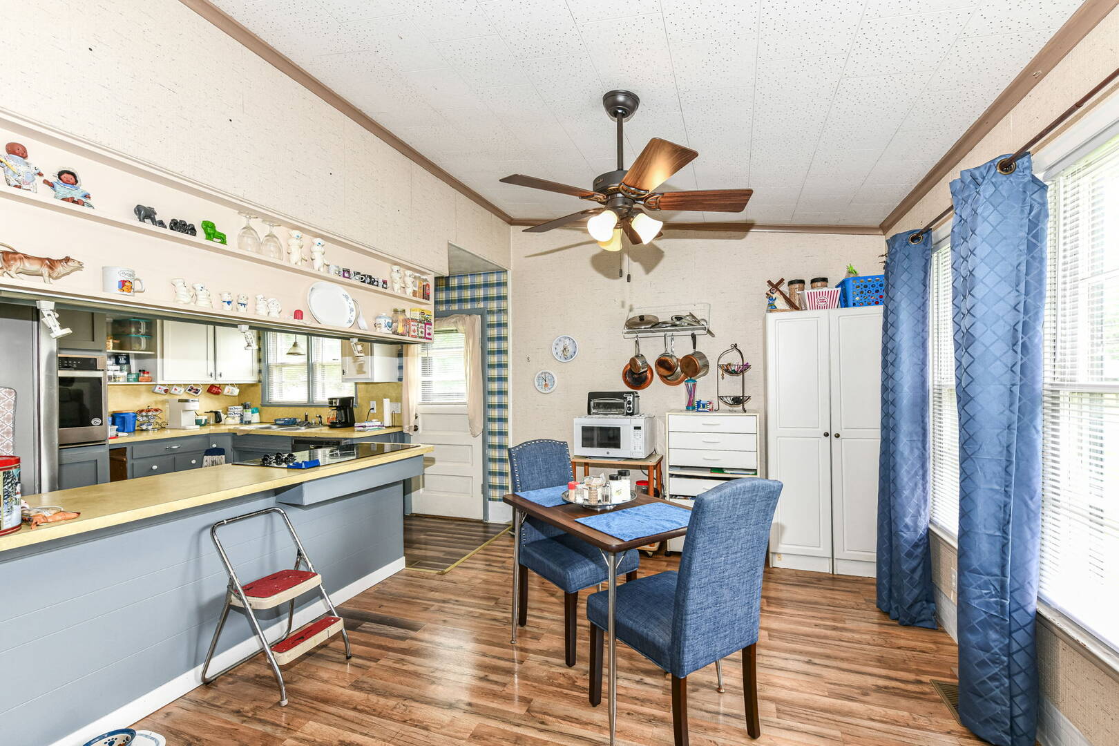 2420 E. 40th St., Anderson, IN 46013
