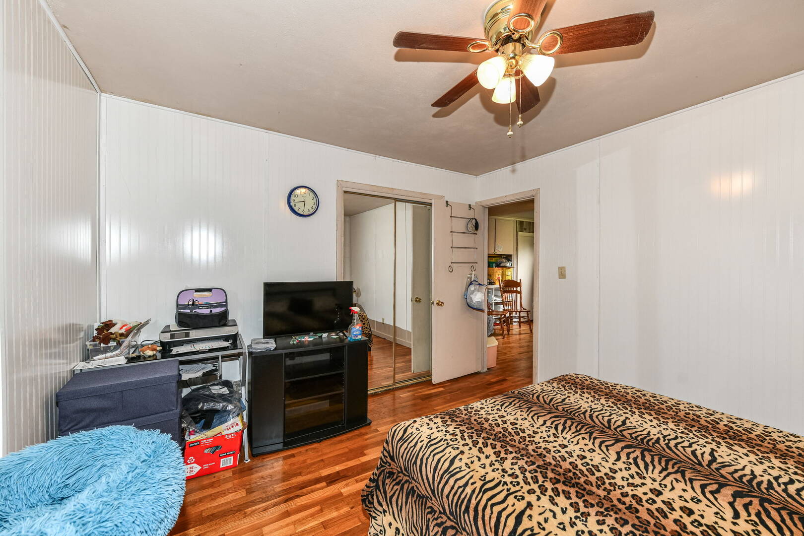 2420 E. 40th St., Anderson, IN 46013