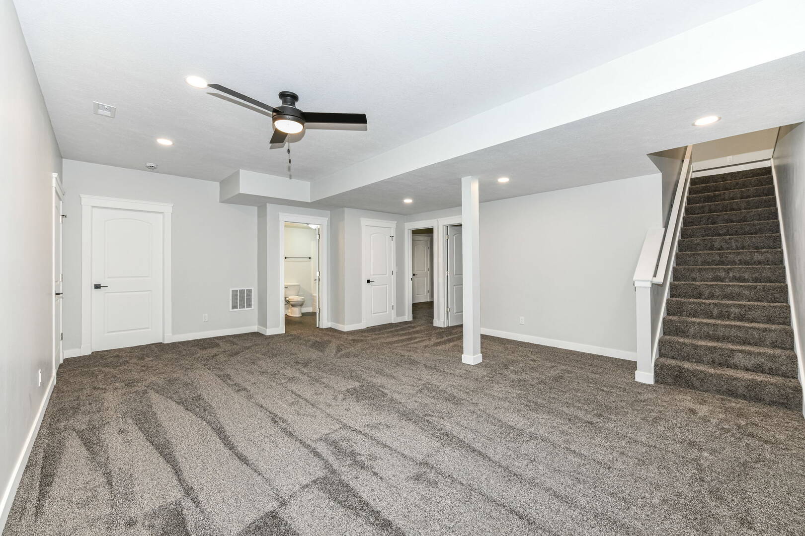 1631 Kentucky Ave. Columbus, IN 47201