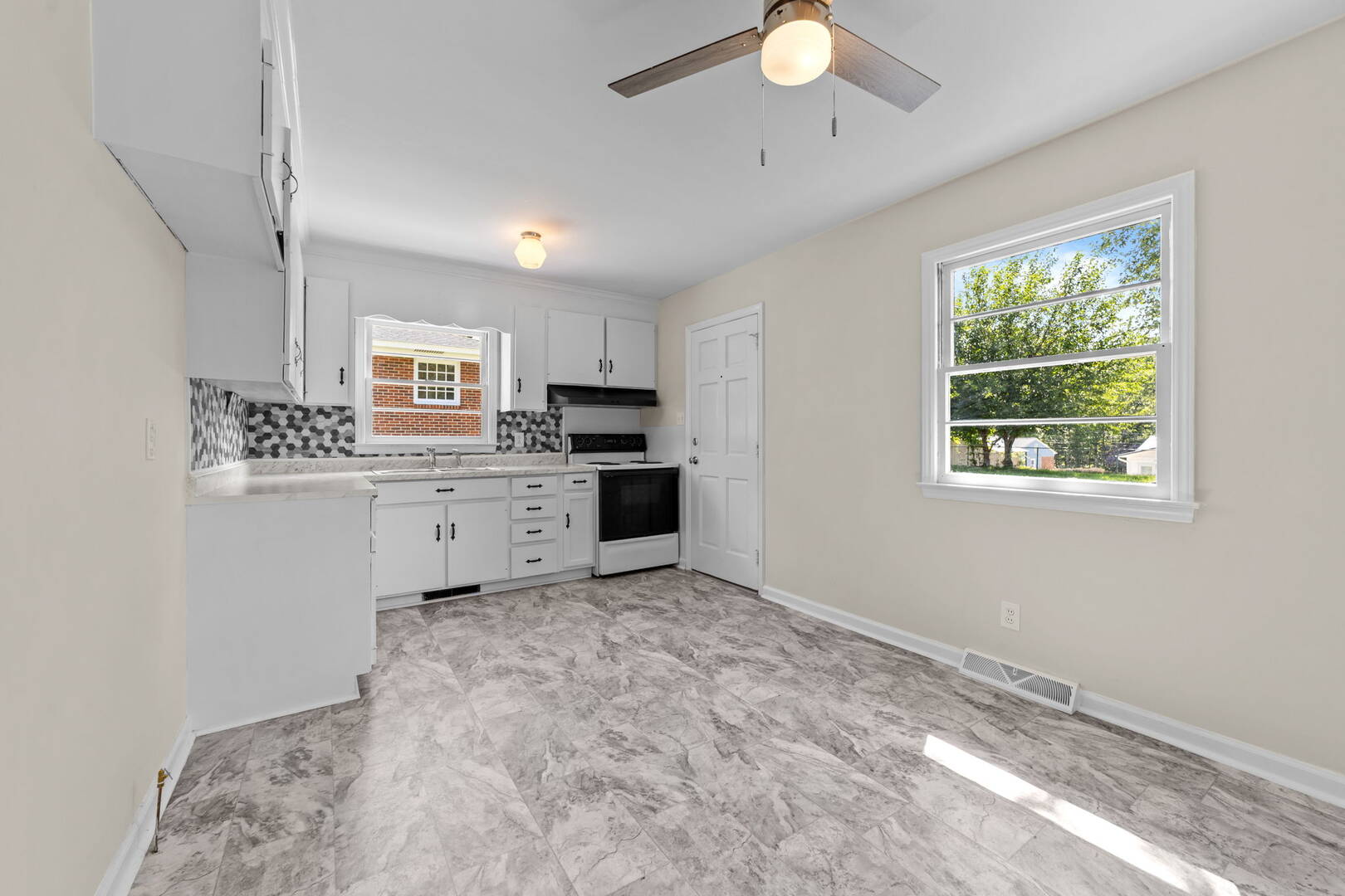 2509 Fontaine Road Greensboro, NC 27407