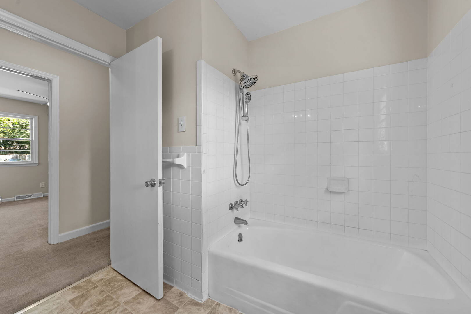 2509 Fontaine Road Greensboro, NC 27407