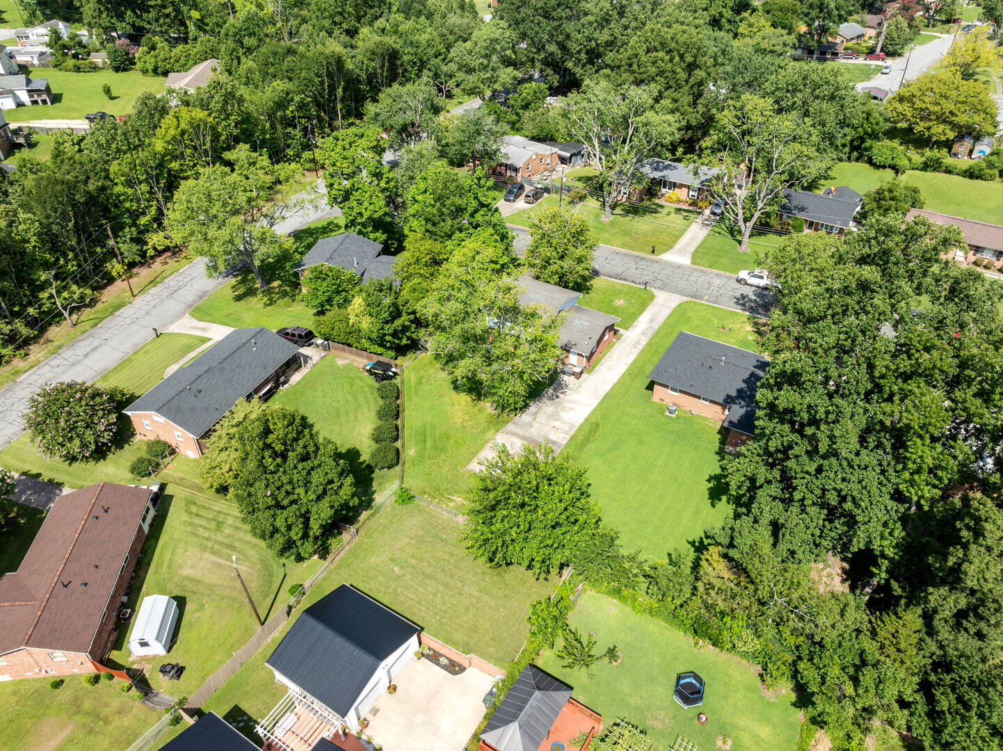2509 Fontaine Road Greensboro, NC 27407