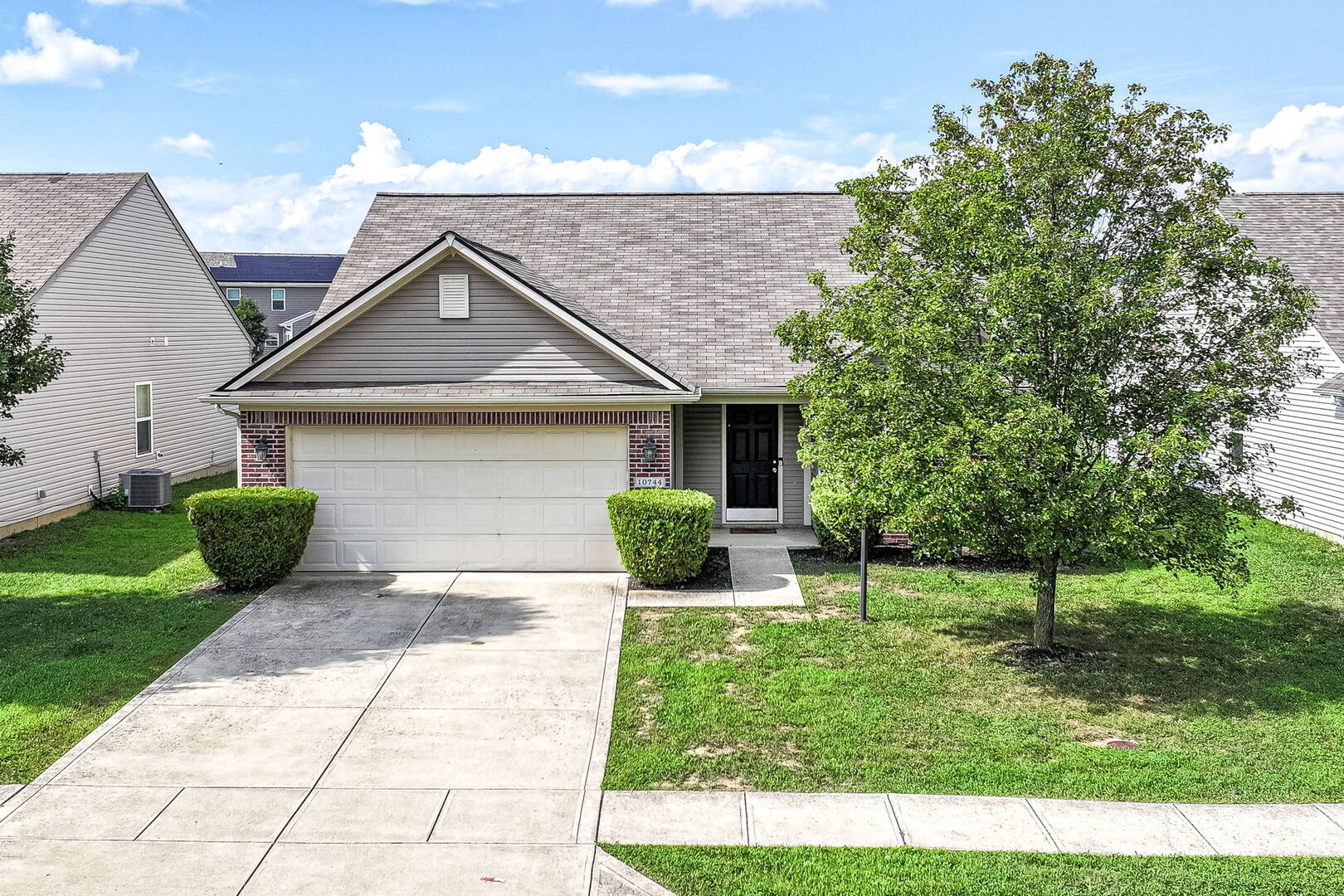 10744 Tedder Lake Dr., Indpls, IN 46239