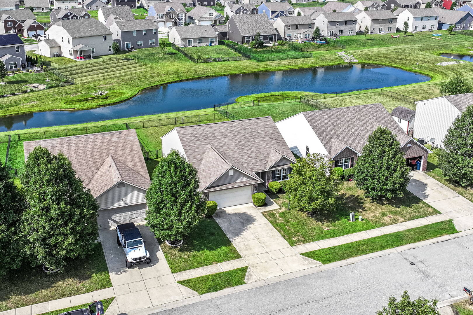 10744 Tedder Lake Dr., Indpls, IN 46239