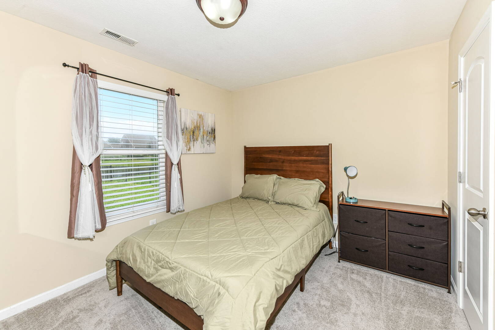 10744 Tedder Lake Dr., Indpls, IN 46239