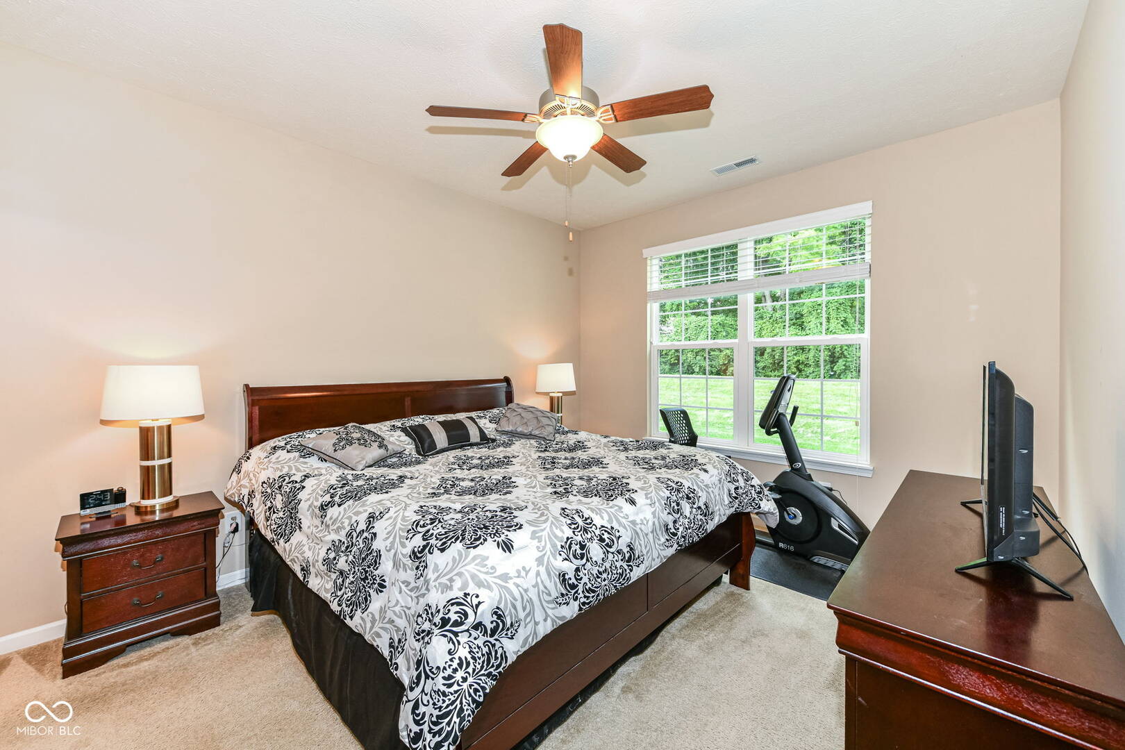 368 Angelina Way Avon, IN 46123