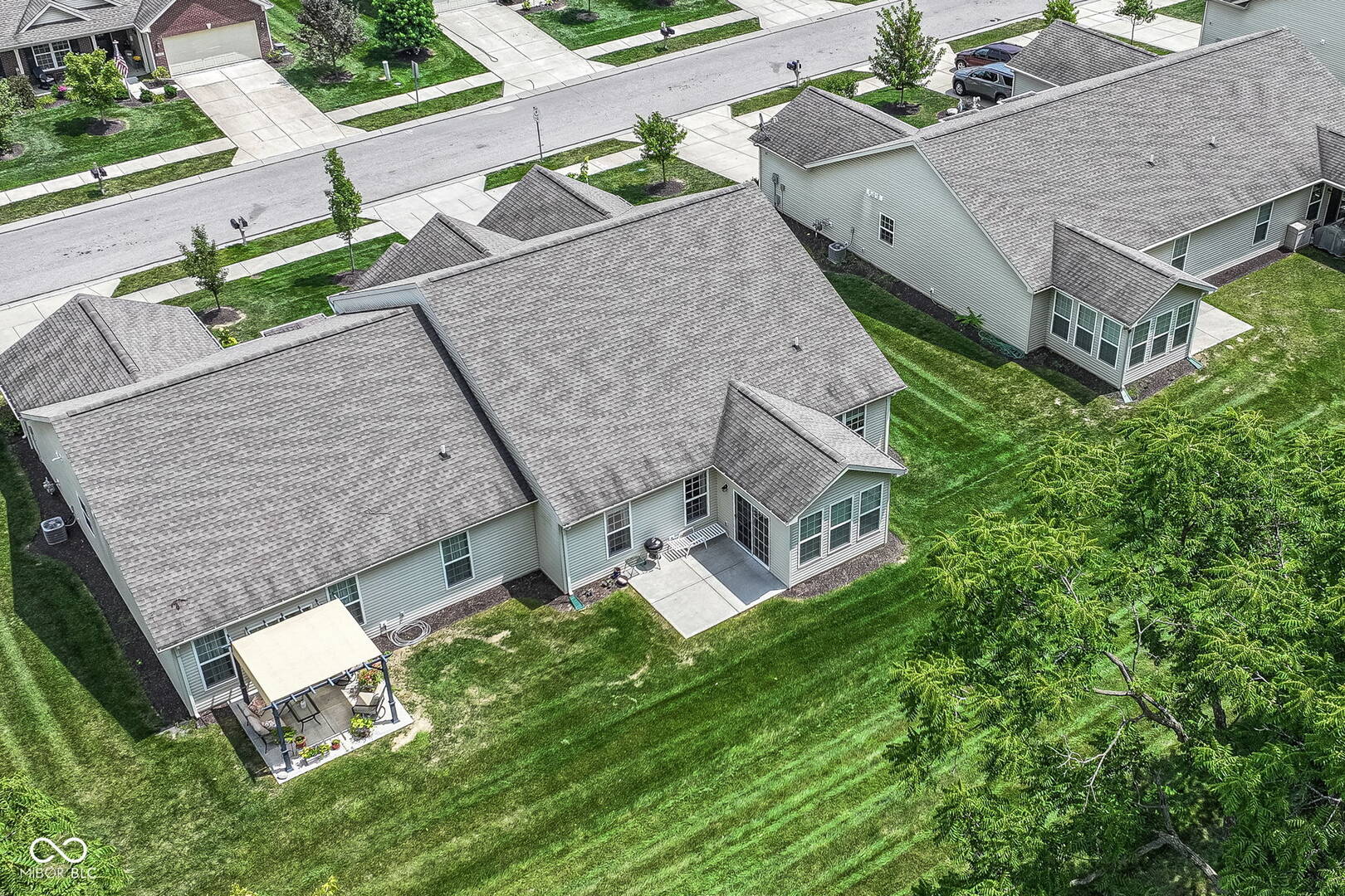 368 Angelina Way Avon, IN 46123