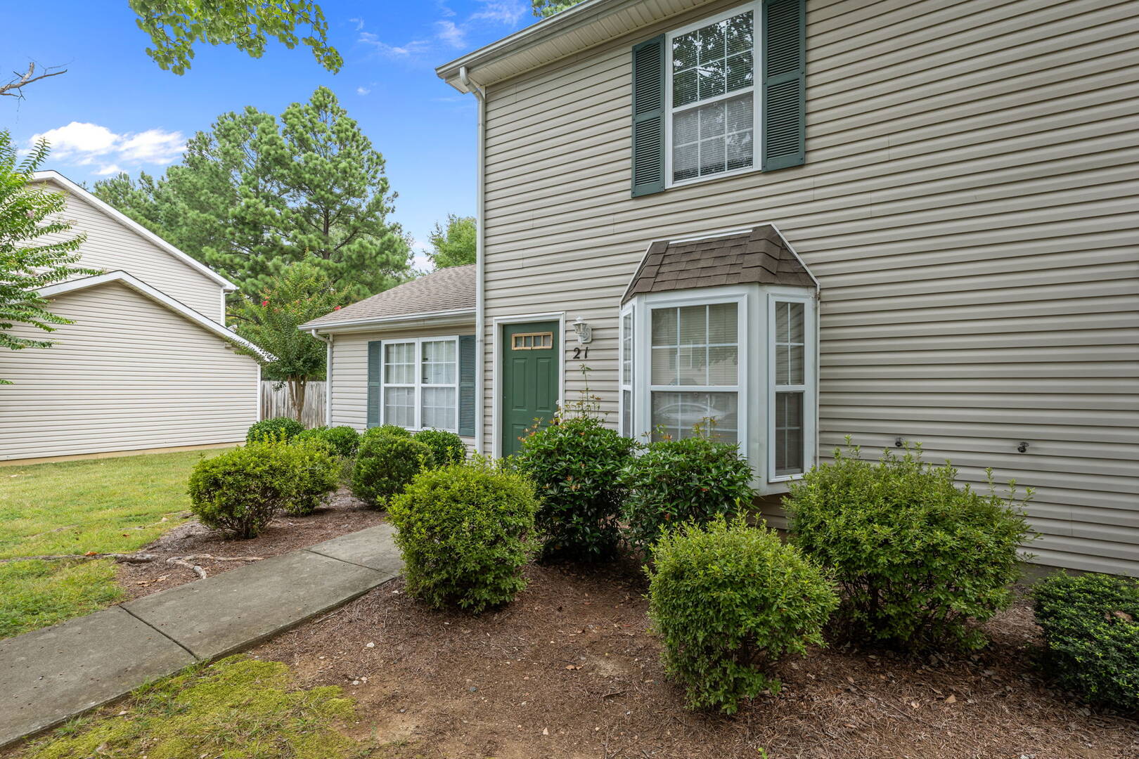 21 Grassy Knoll Circle  Greensboro, NC 27406