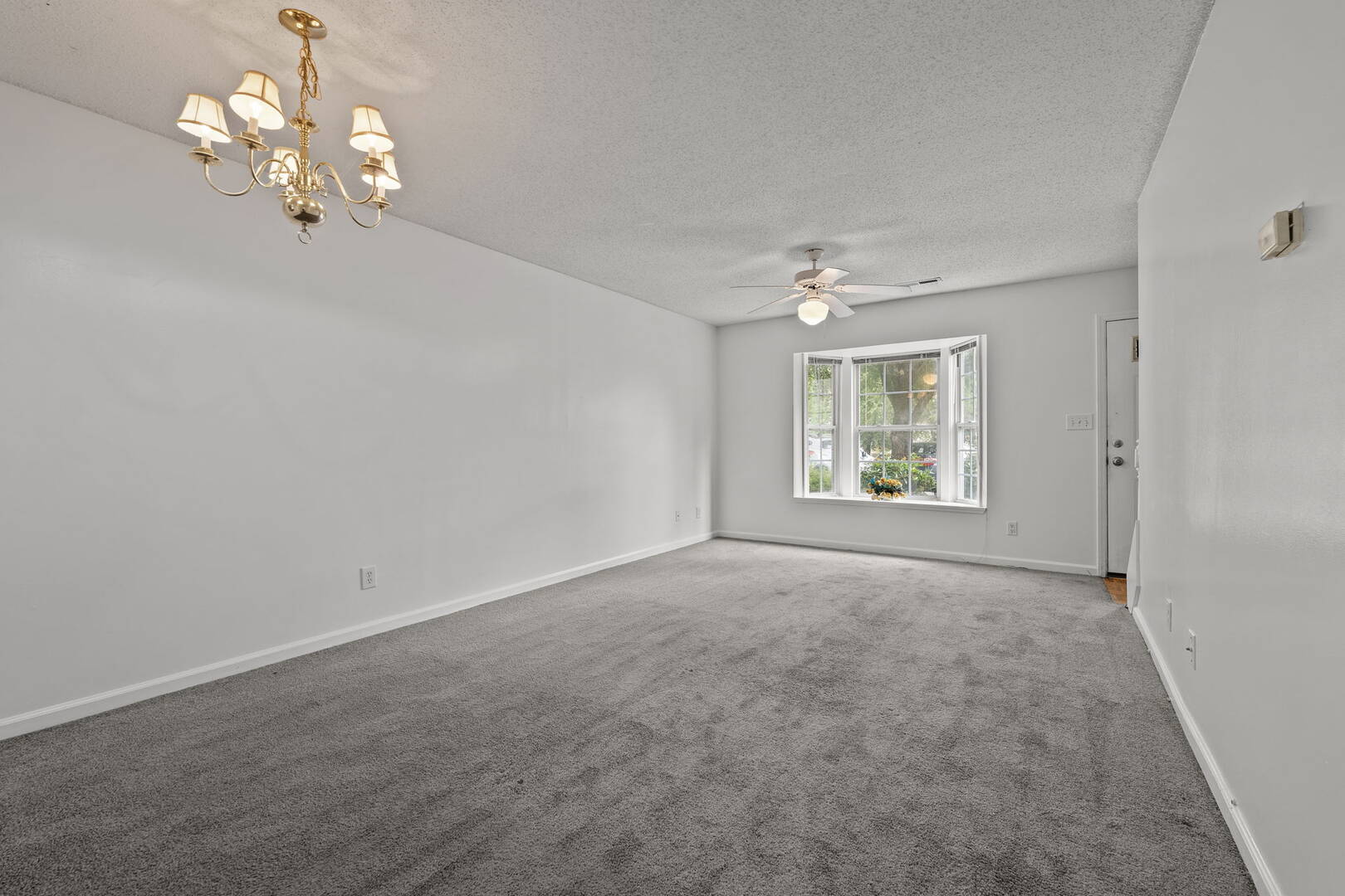 21 Grassy Knoll Circle  Greensboro, NC 27406