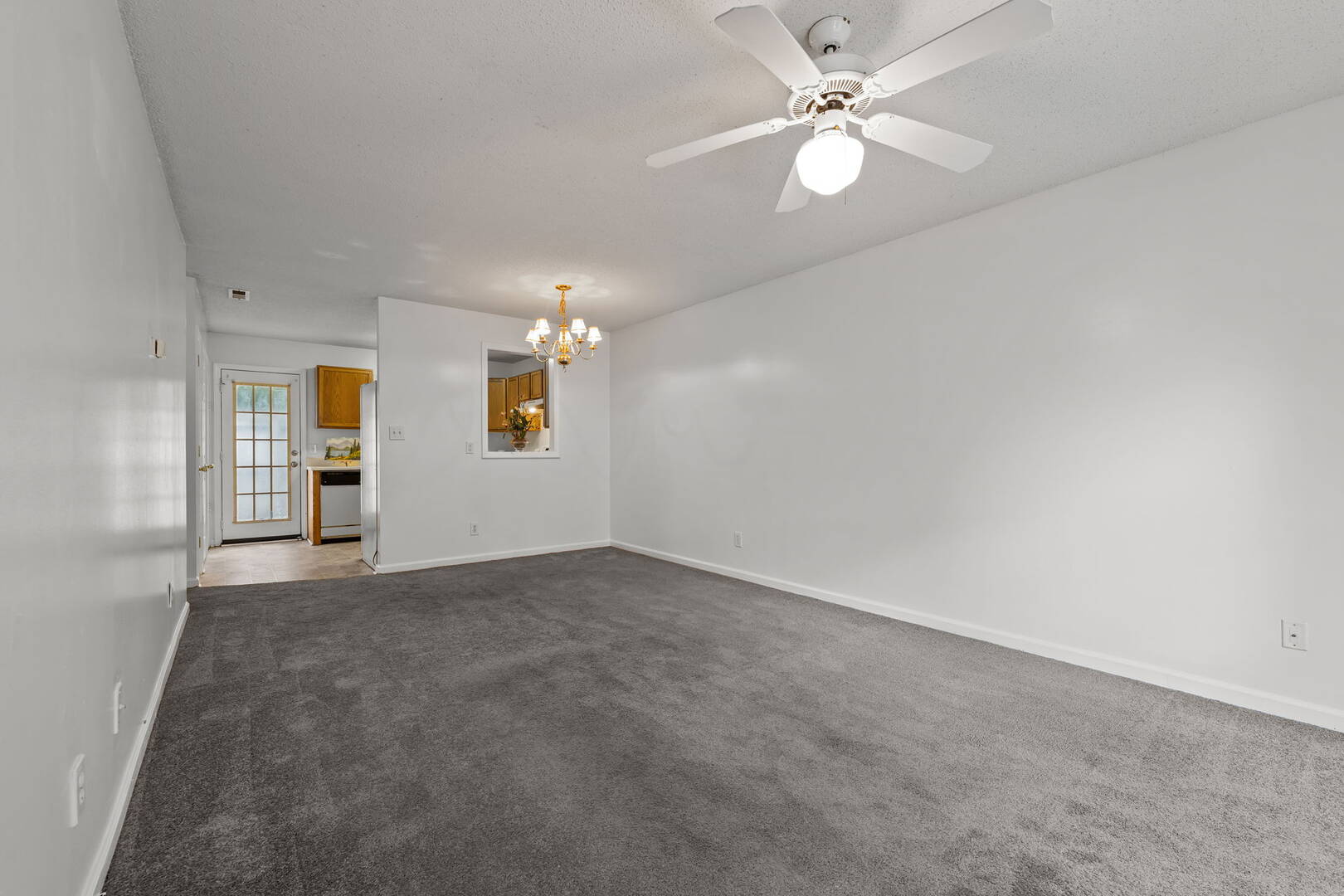 21 Grassy Knoll Circle  Greensboro, NC 27406