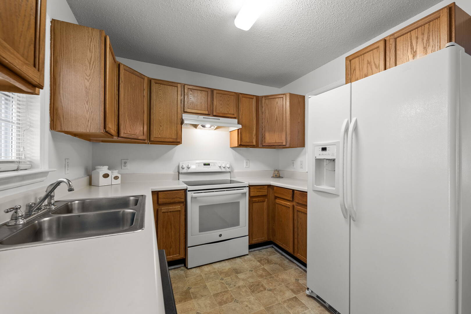 21 Grassy Knoll Circle  Greensboro, NC 27406