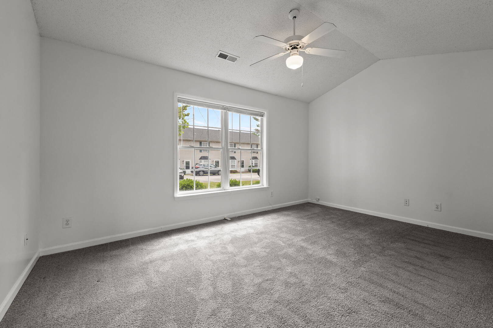21 Grassy Knoll Circle  Greensboro, NC 27406