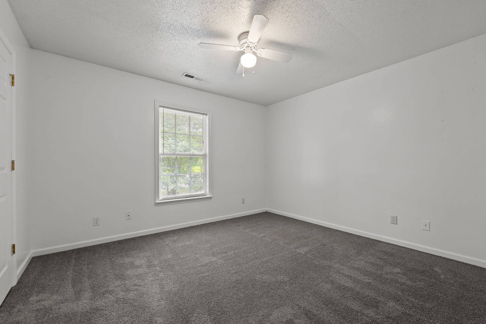 21 Grassy Knoll Circle  Greensboro, NC 27406