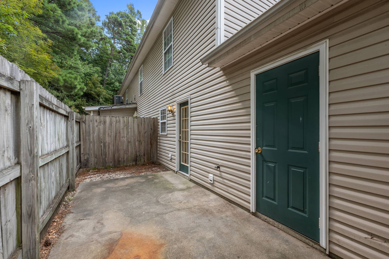 21 Grassy Knoll Circle  Greensboro, NC 27406