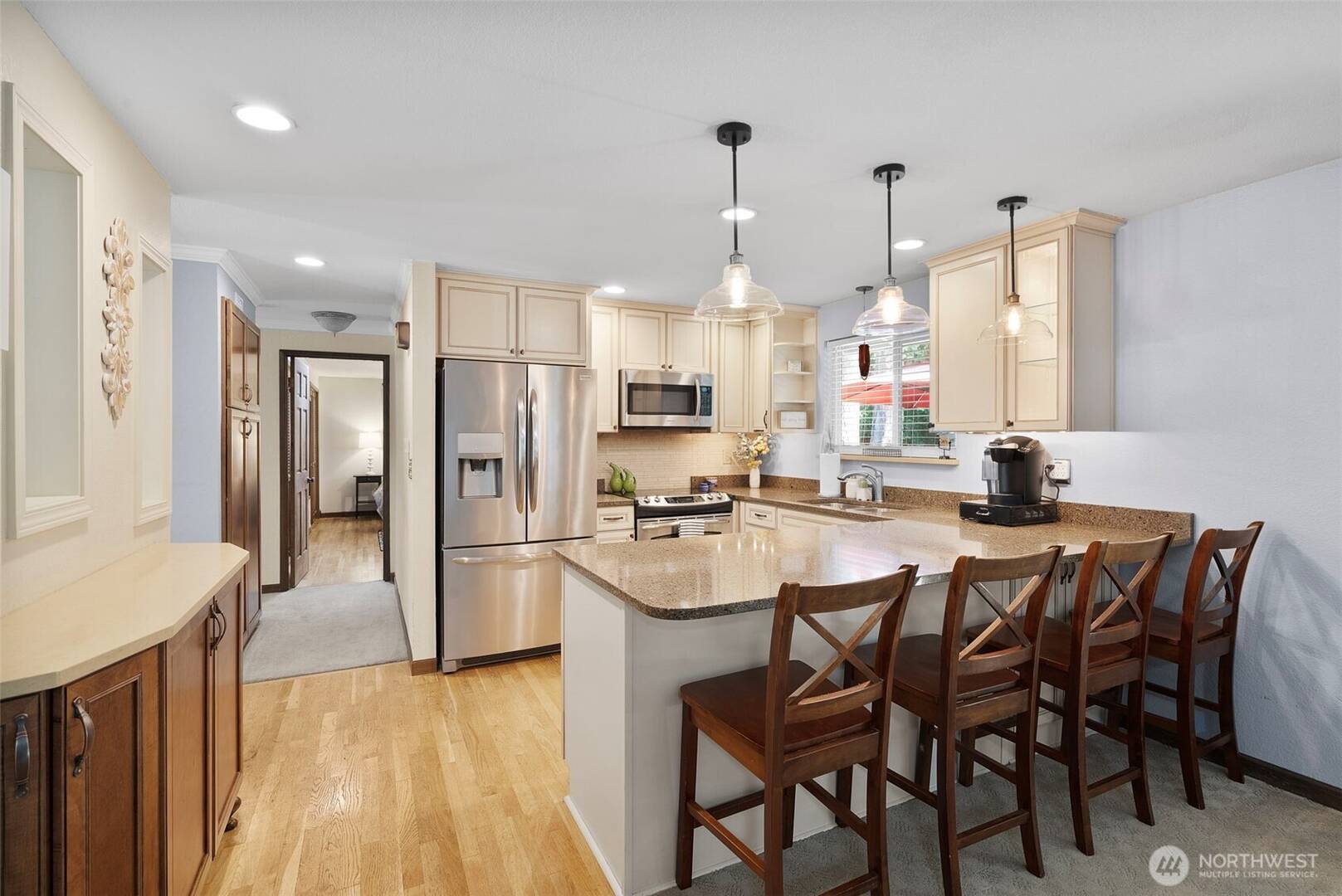 5913 87th Ave W University Place, WA 98467