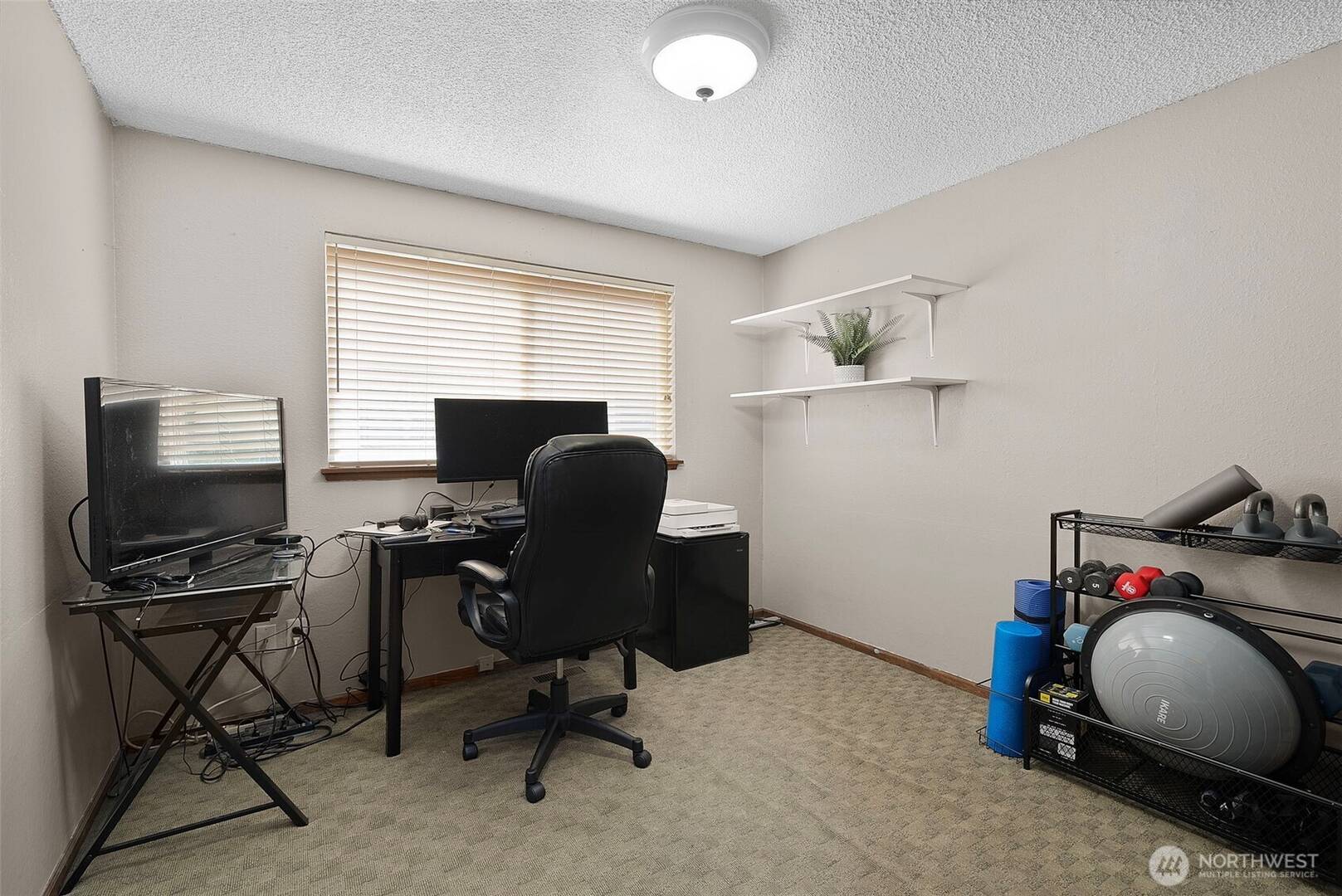 5913 87th Ave W University Place, WA 98467