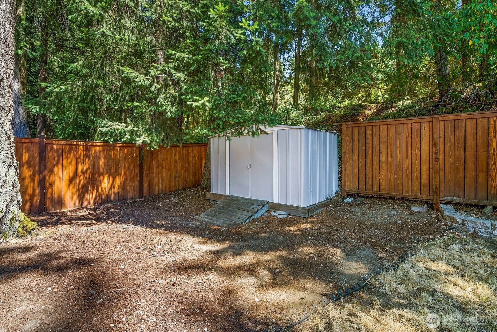 5913 87th Ave W University Place, WA 98467