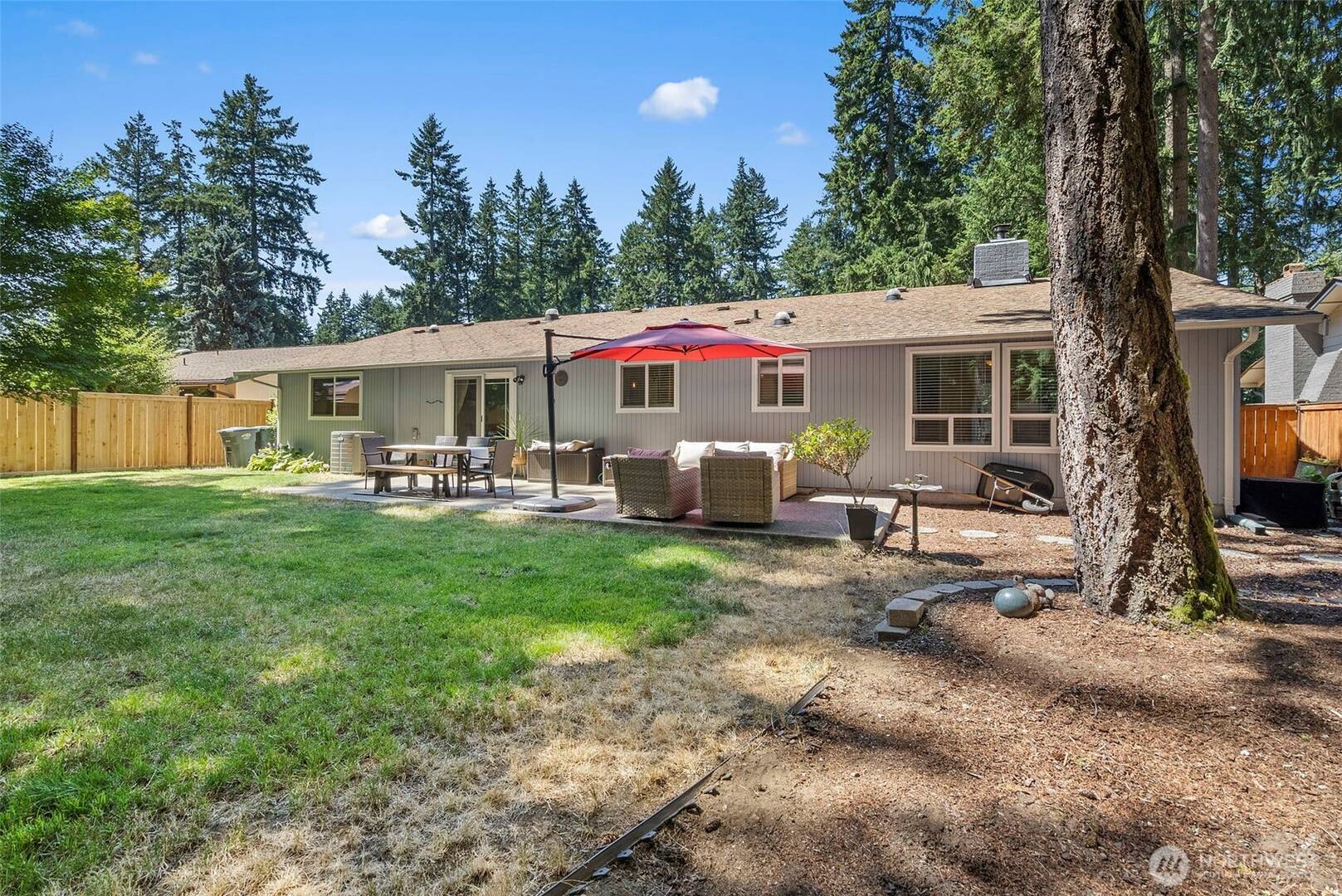 5913 87th Ave W University Place, WA 98467