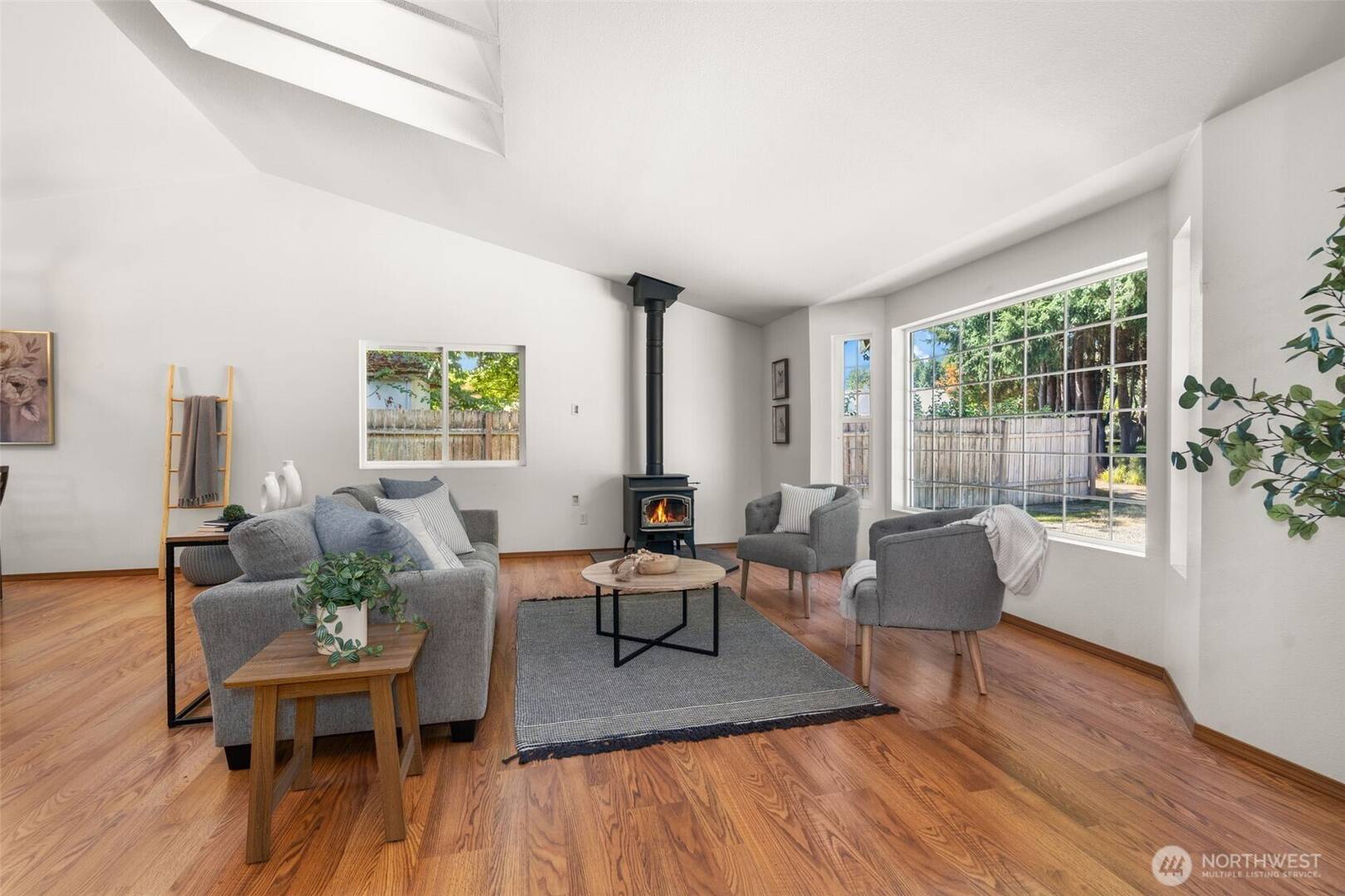 4416 Montclair Dr SE Lacey, WA 98503