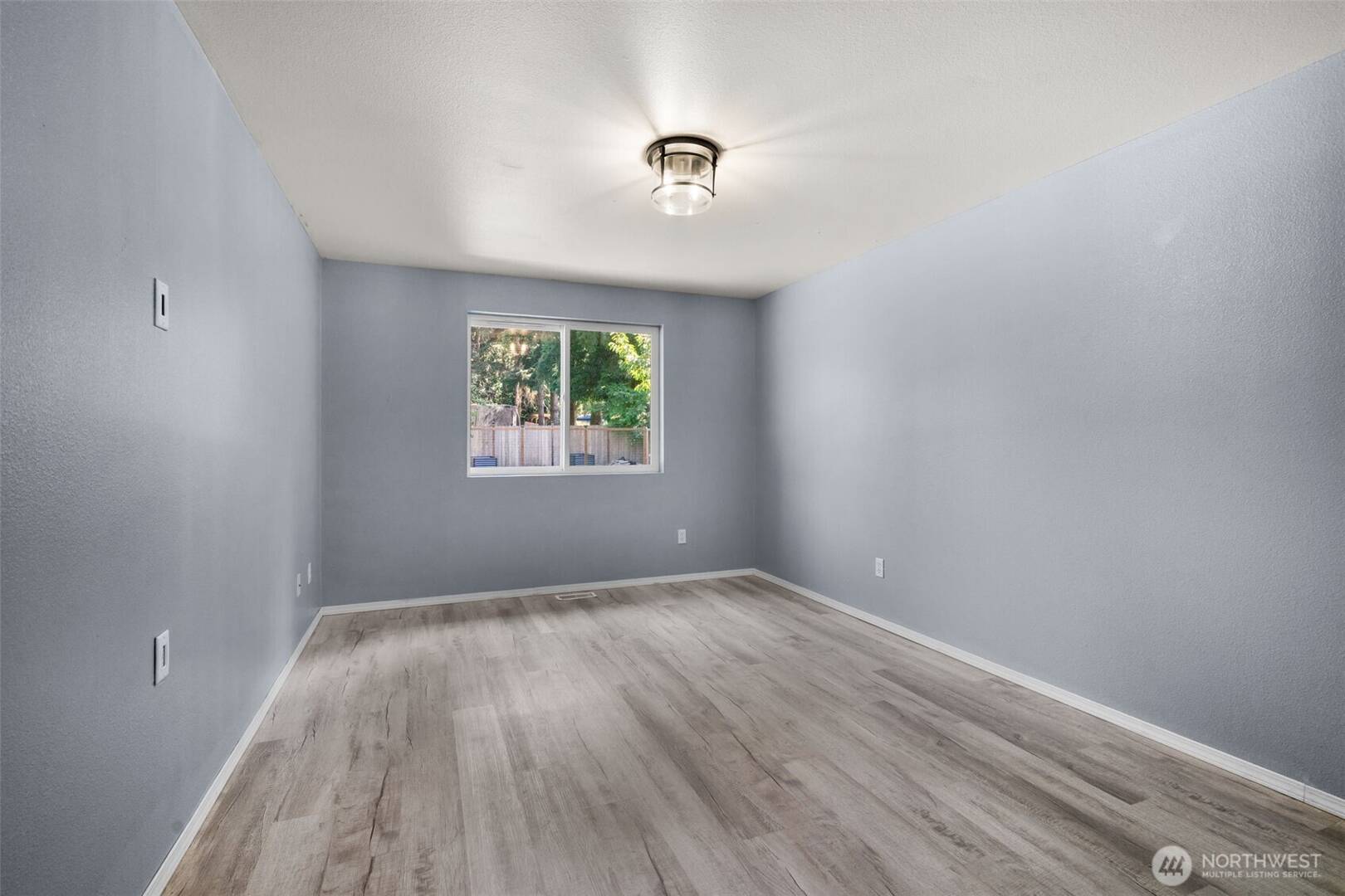 4416 Montclair Dr SE Lacey, WA 98503
