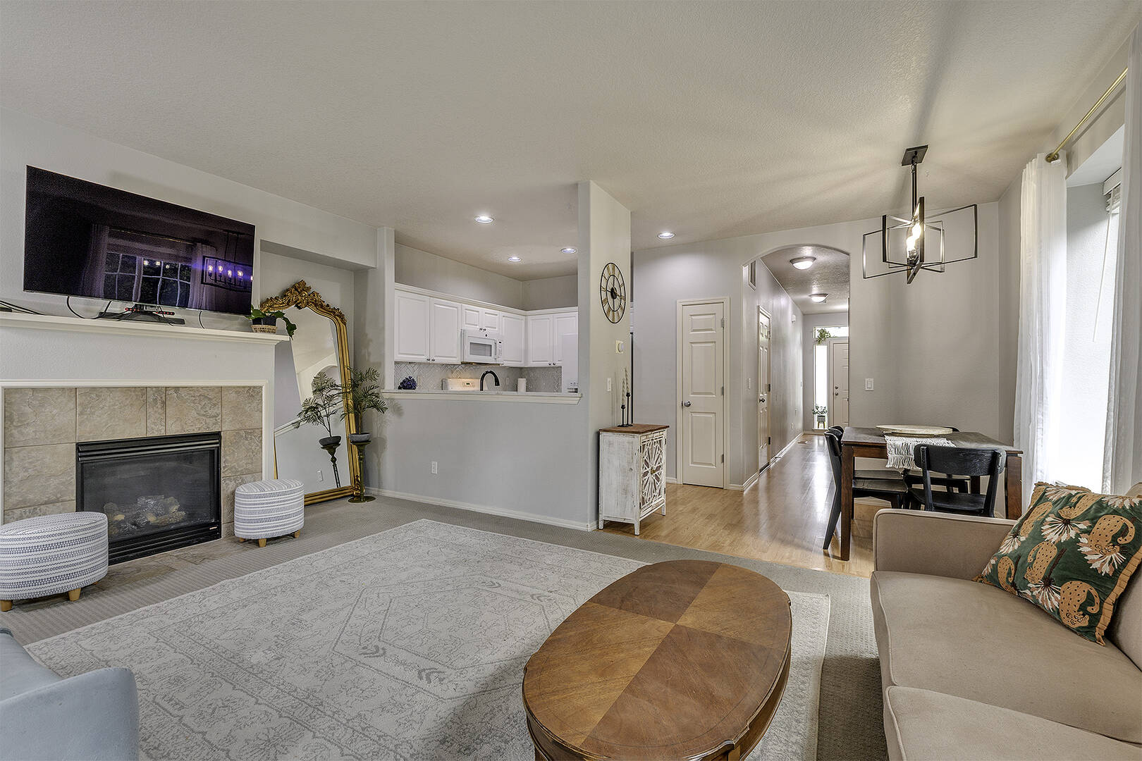  17206 NW Widgi Creek Ct  Beaverton, OR 97006