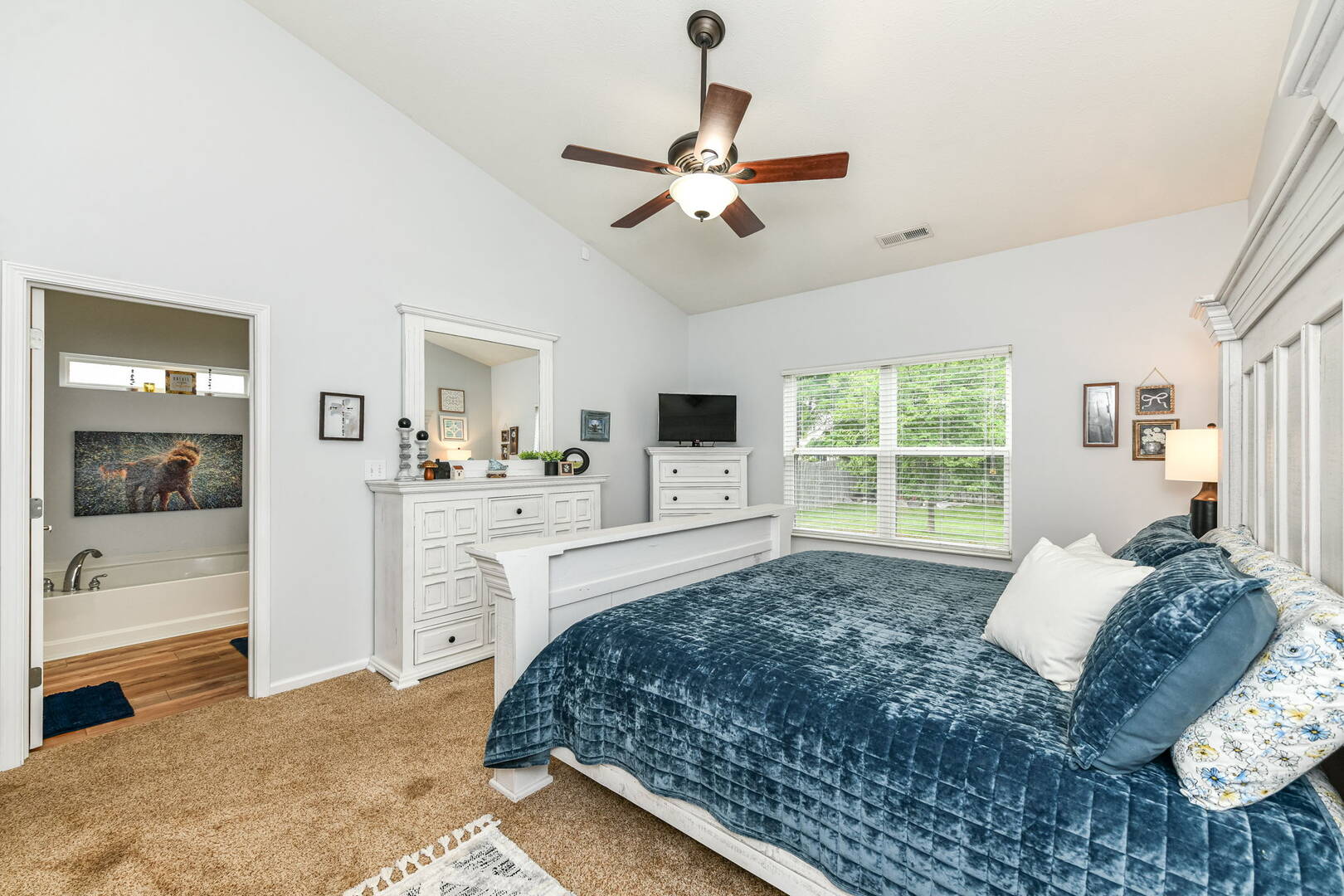 4618 Whitney Rd., Westfield, IN 46062