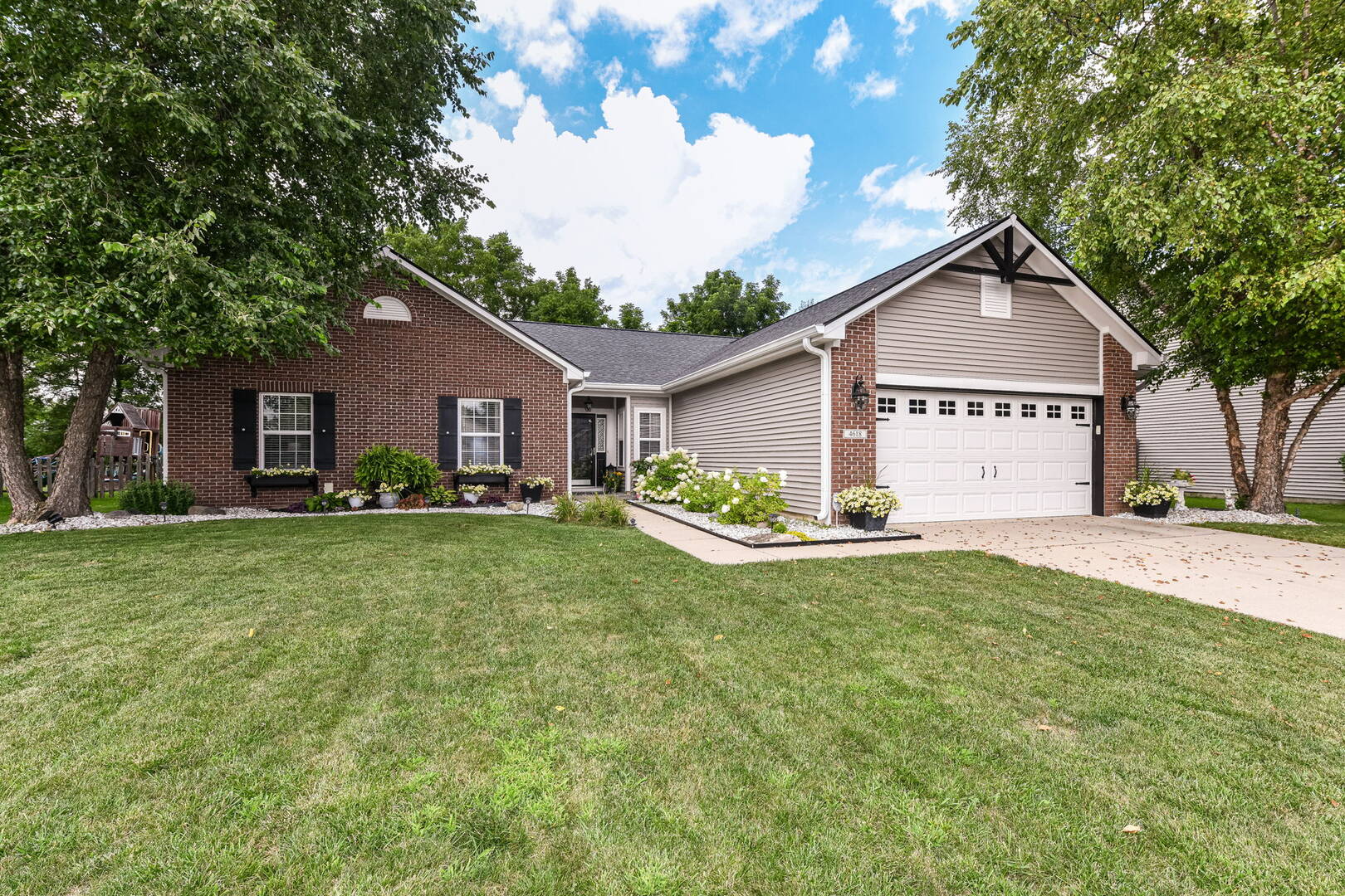 4618 Whitney Rd., Westfield, IN 46062