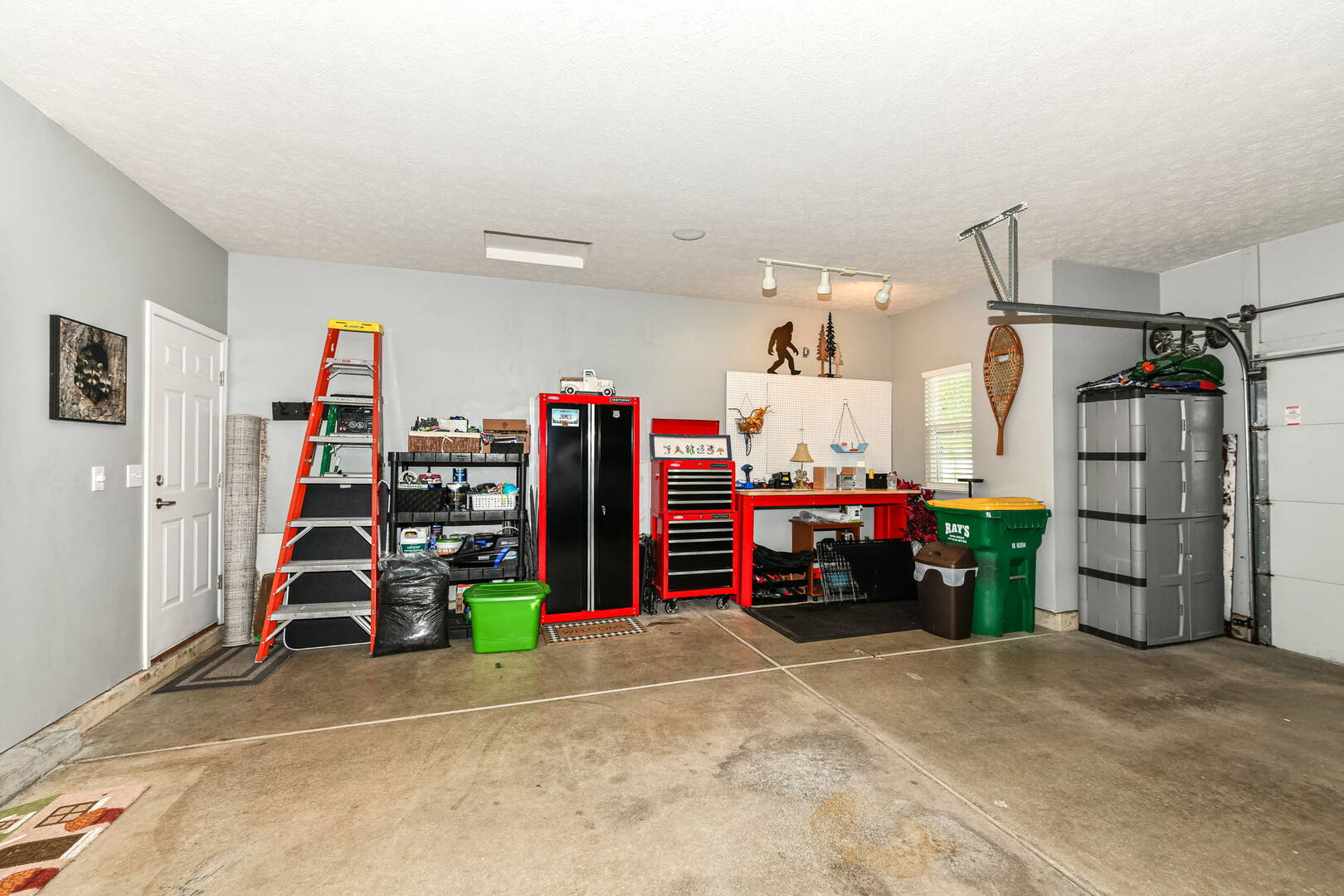4618 Whitney Rd., Westfield, IN 46062