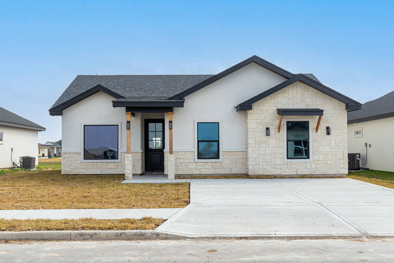 2004 Lime St San Juan, TX 78589