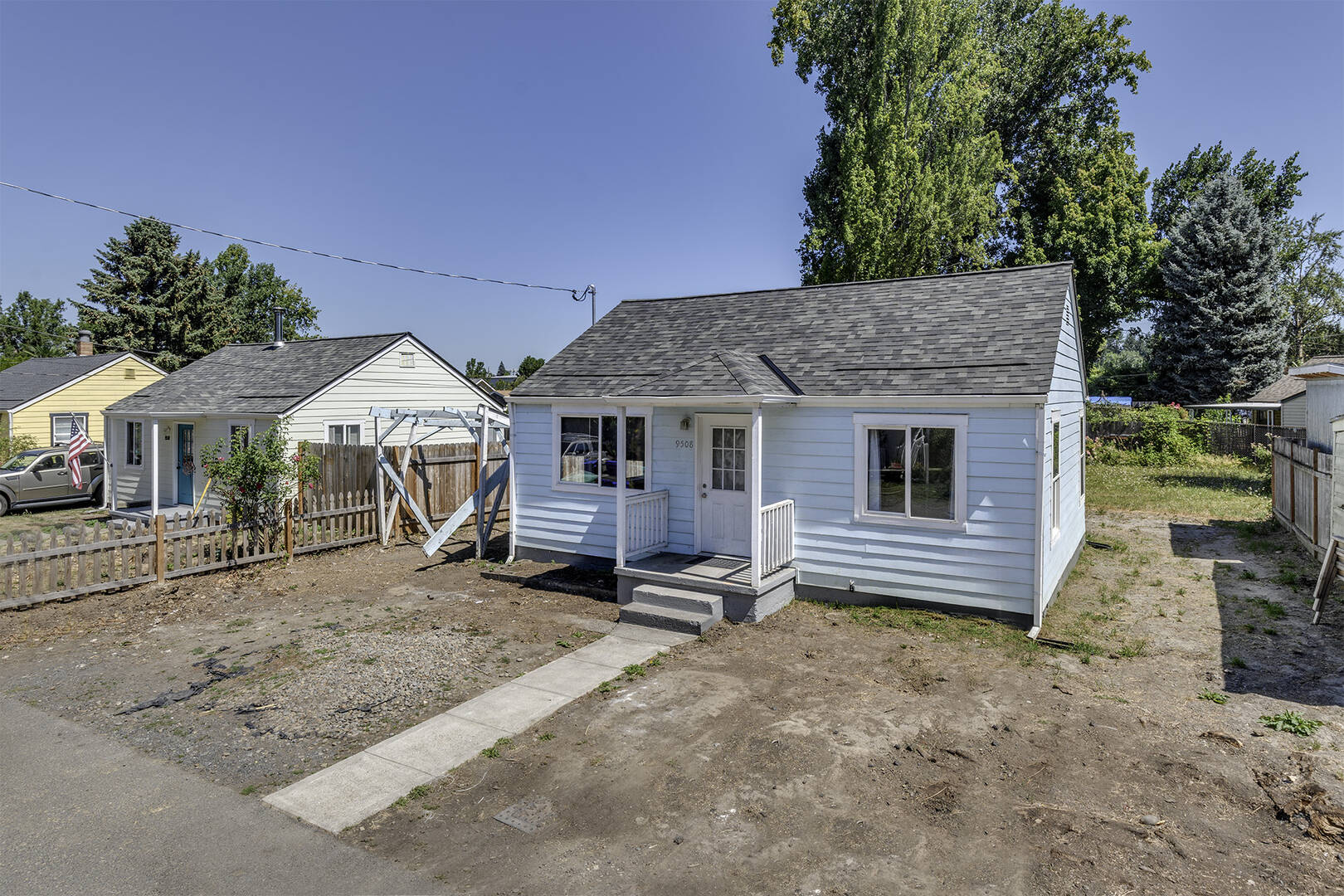 9508 NE Gertz Cir Portland, OR 97211