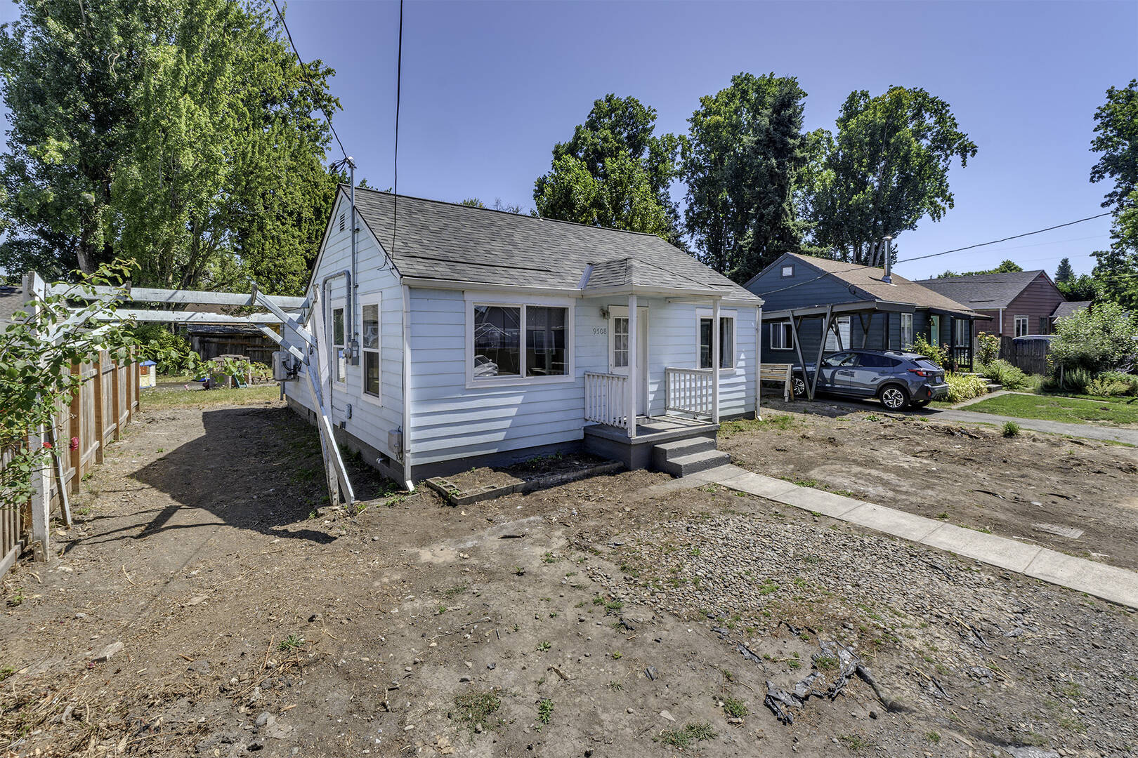 9508 NE Gertz Cir Portland, OR 97211