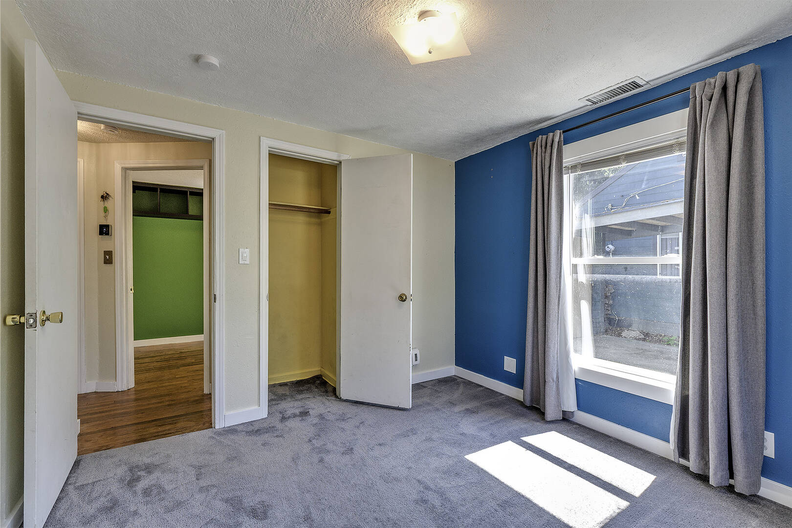 9508 NE Gertz Cir Portland, OR 97211
