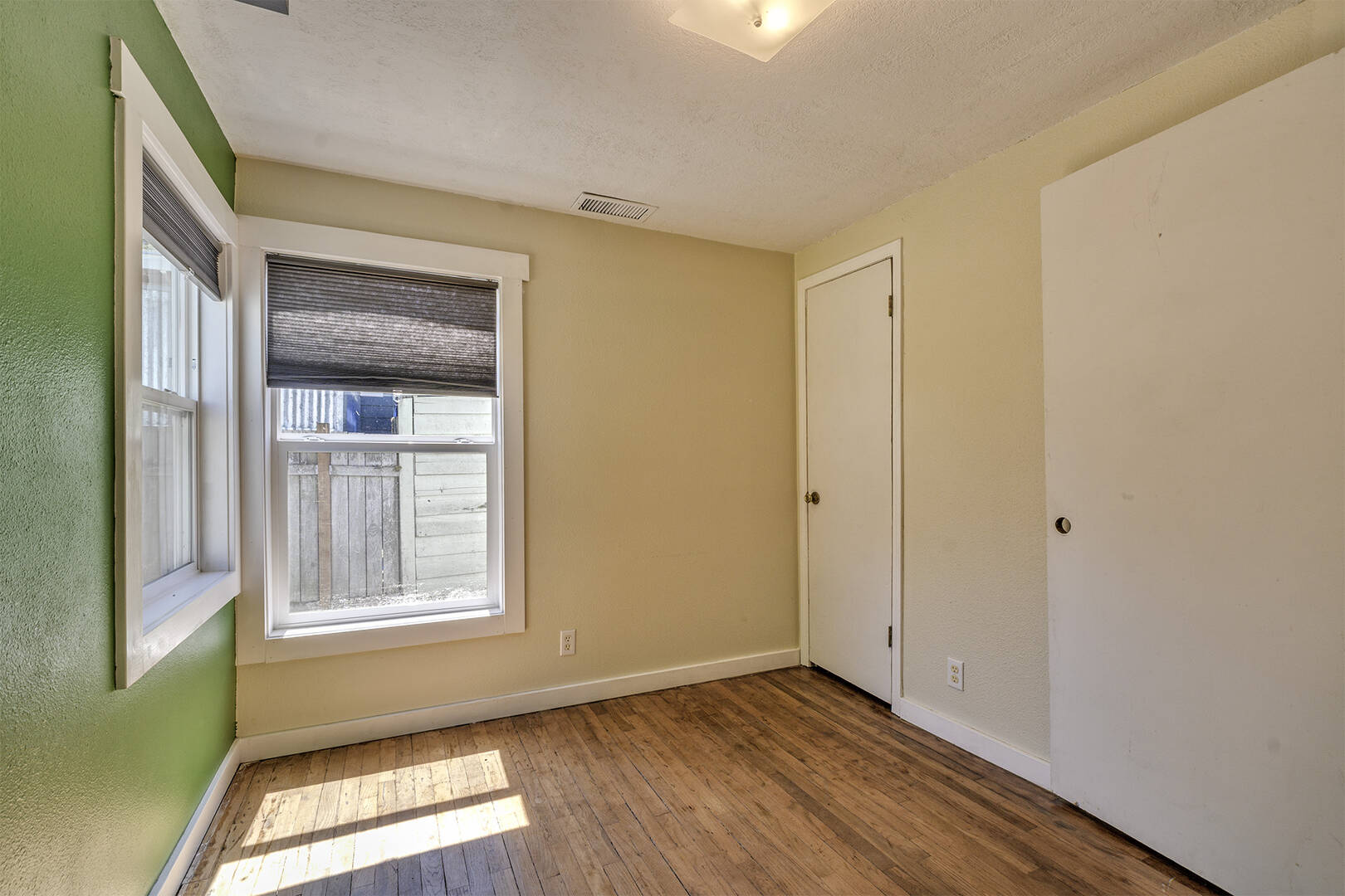 9508 NE Gertz Cir Portland, OR 97211