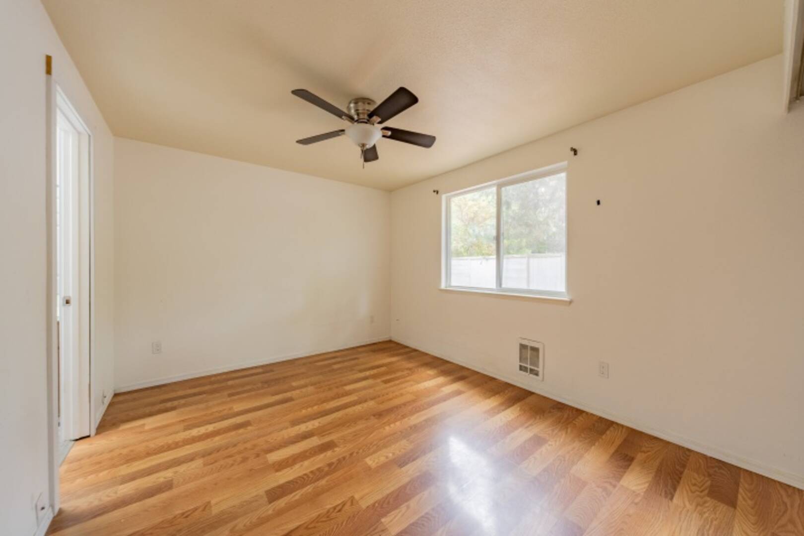 9103 Quinault Dr NE Olympia, WA 98516