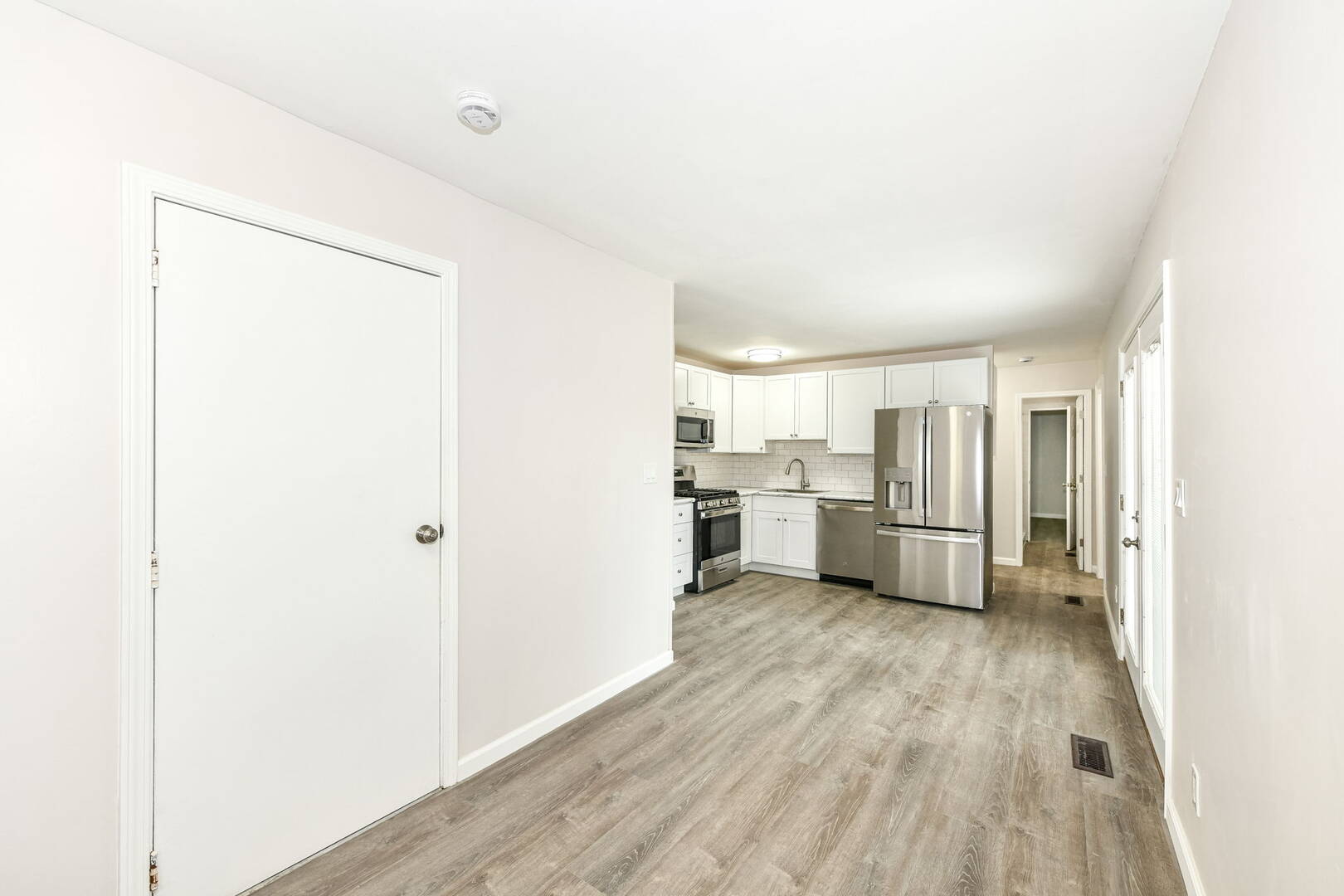 1296 Rolling Ridge Dr., Noblesville, IN 46060