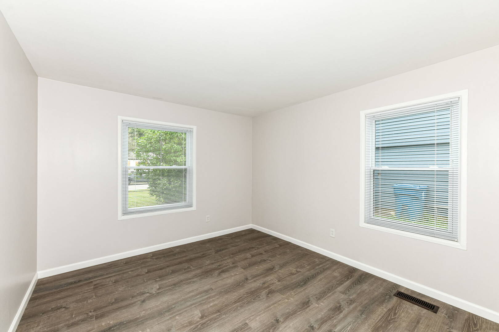 1296 Rolling Ridge Dr., Noblesville, IN 46060