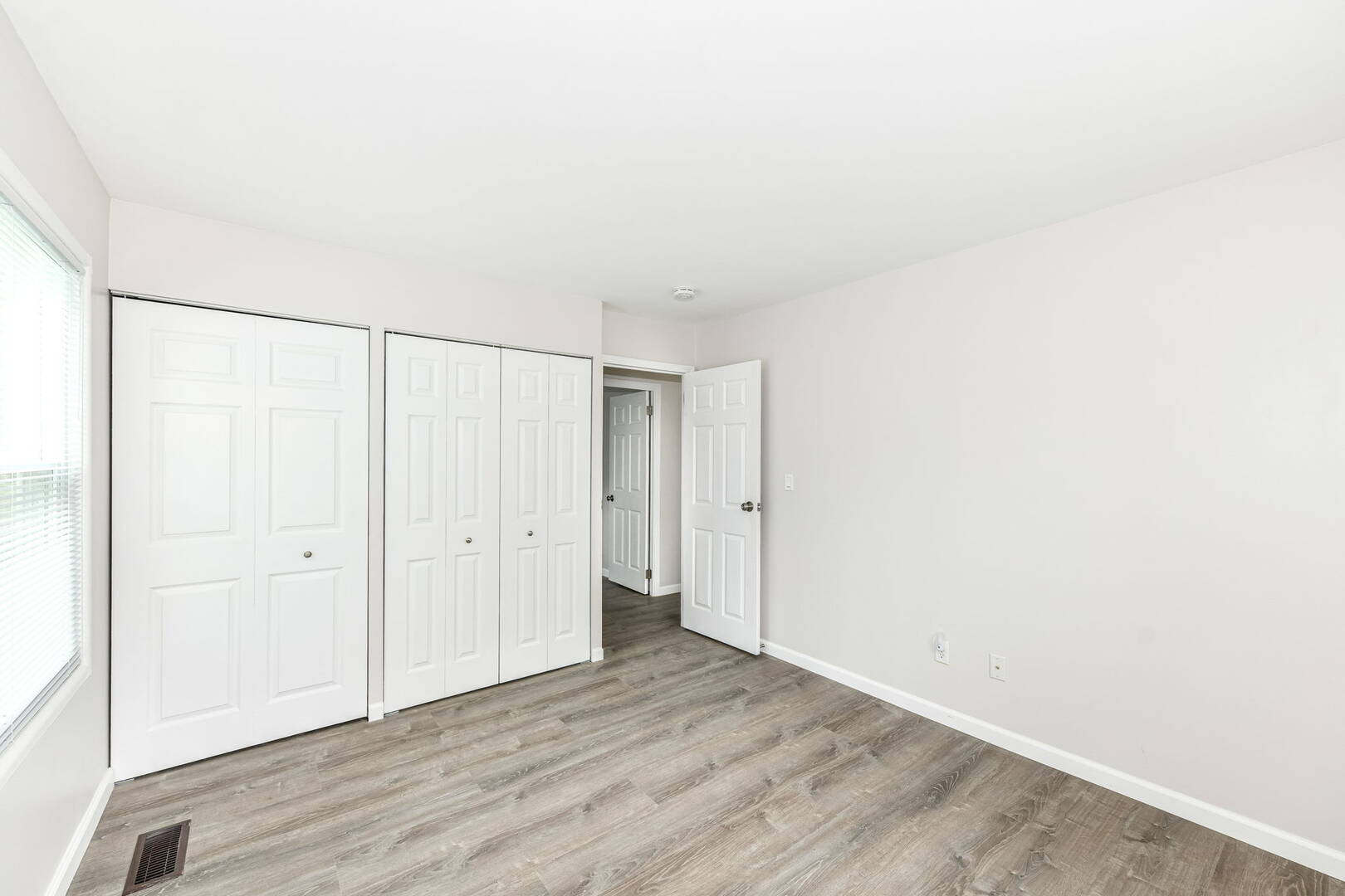 1296 Rolling Ridge Dr., Noblesville, IN 46060