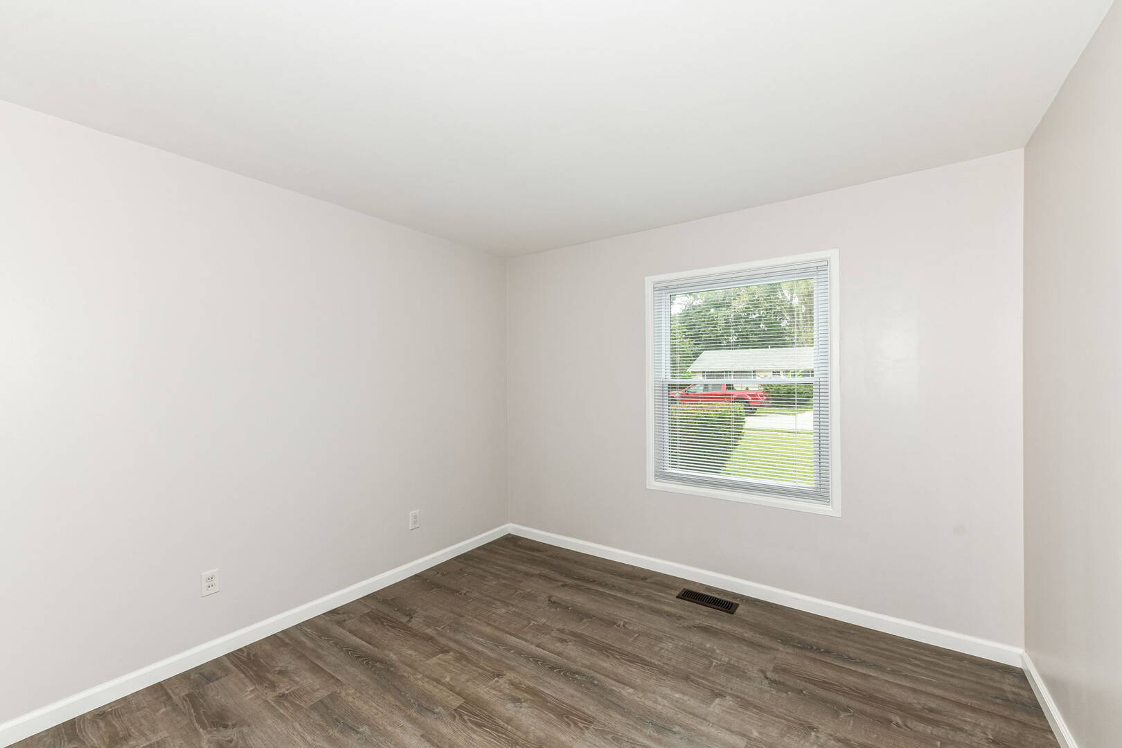 1296 Rolling Ridge Dr., Noblesville, IN 46060